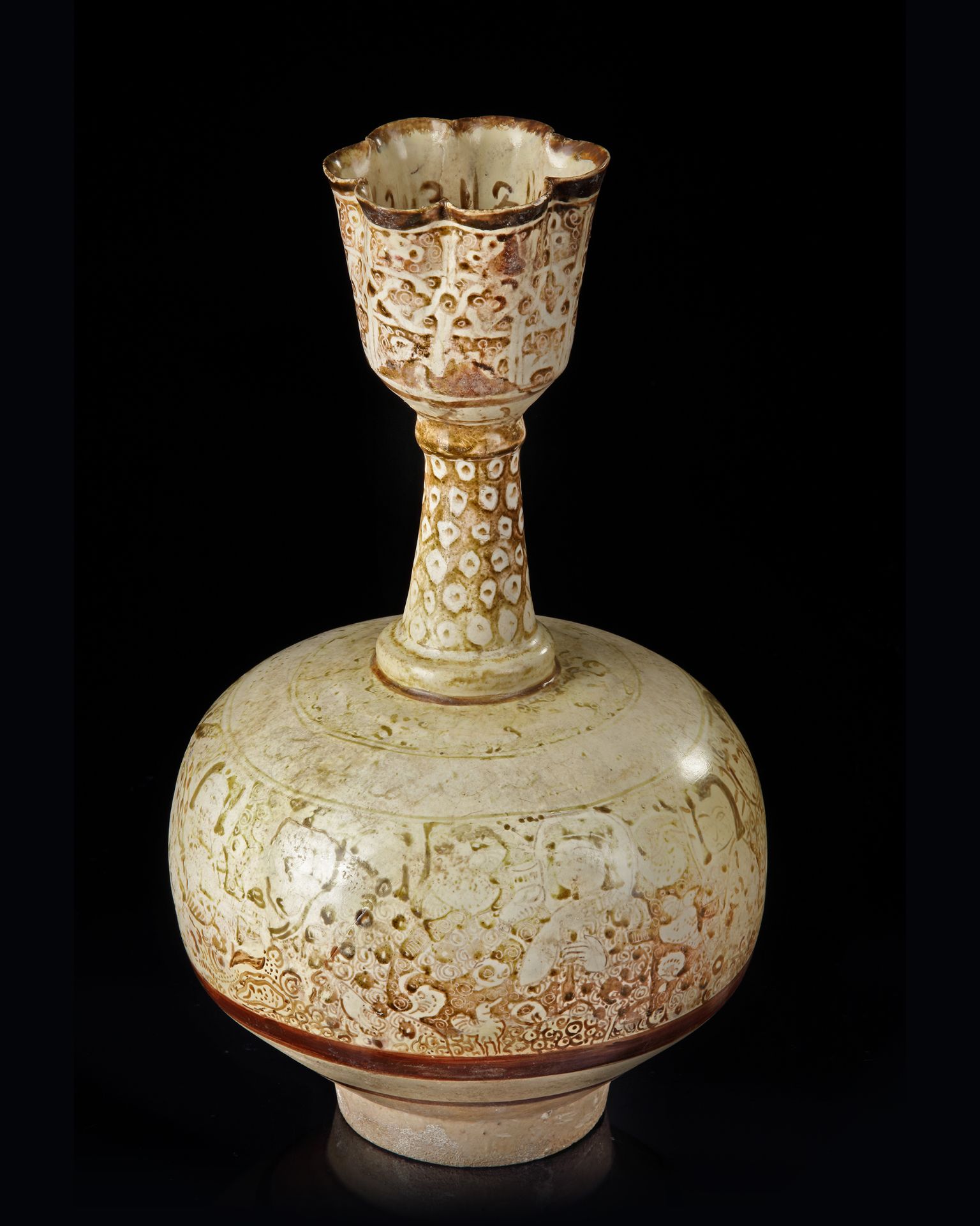 A KASHAN LUSTRE POTTERY BOTTLE VASE, PERSIA, EARLY 13TH CENTURY - Image 6 of 10
