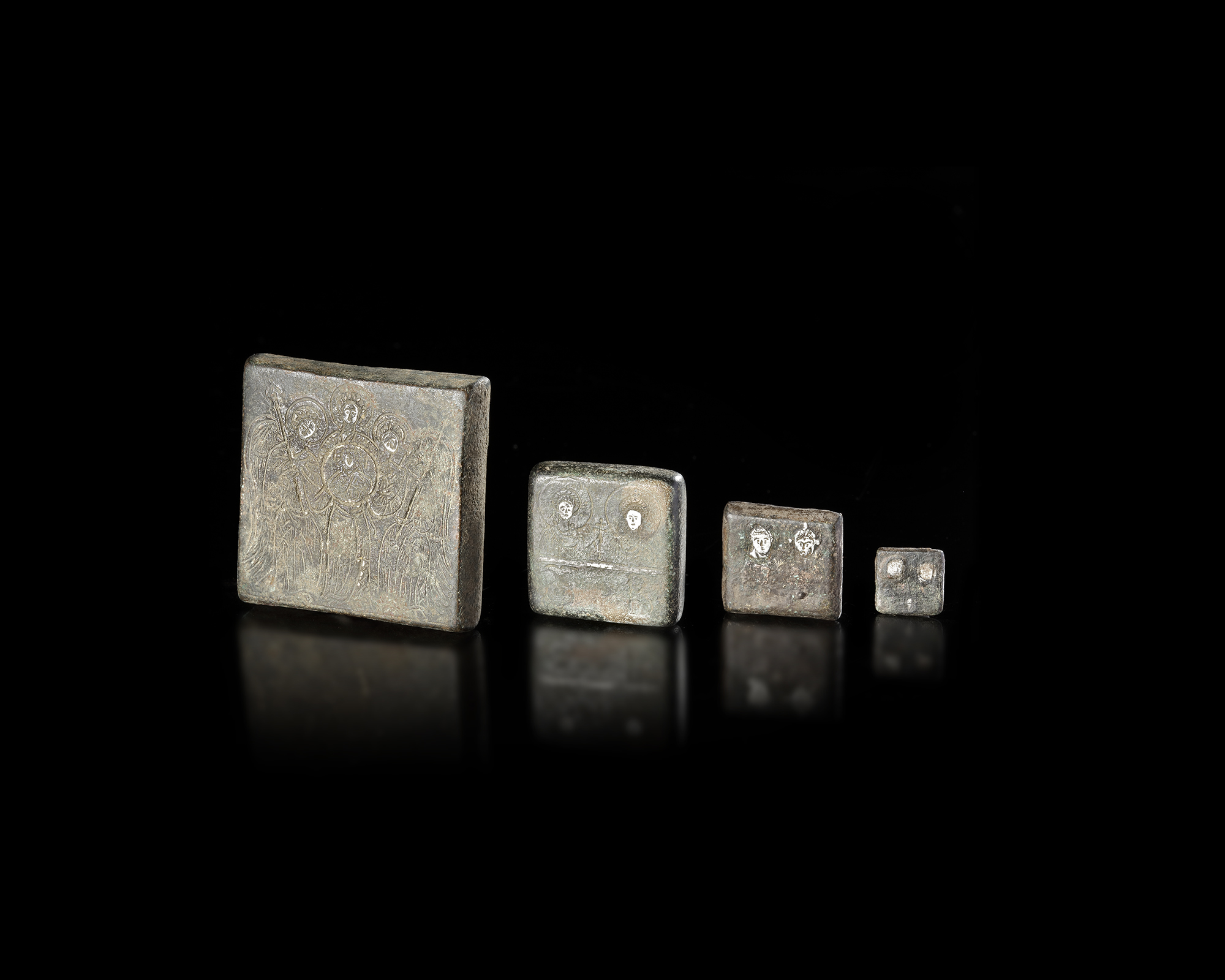 FOUR BYZANTINE COMMERCIAL WEIGHTS WITH SILVER INLAY, 5TH-7TH CENTURY AD - Bild 2 aus 4