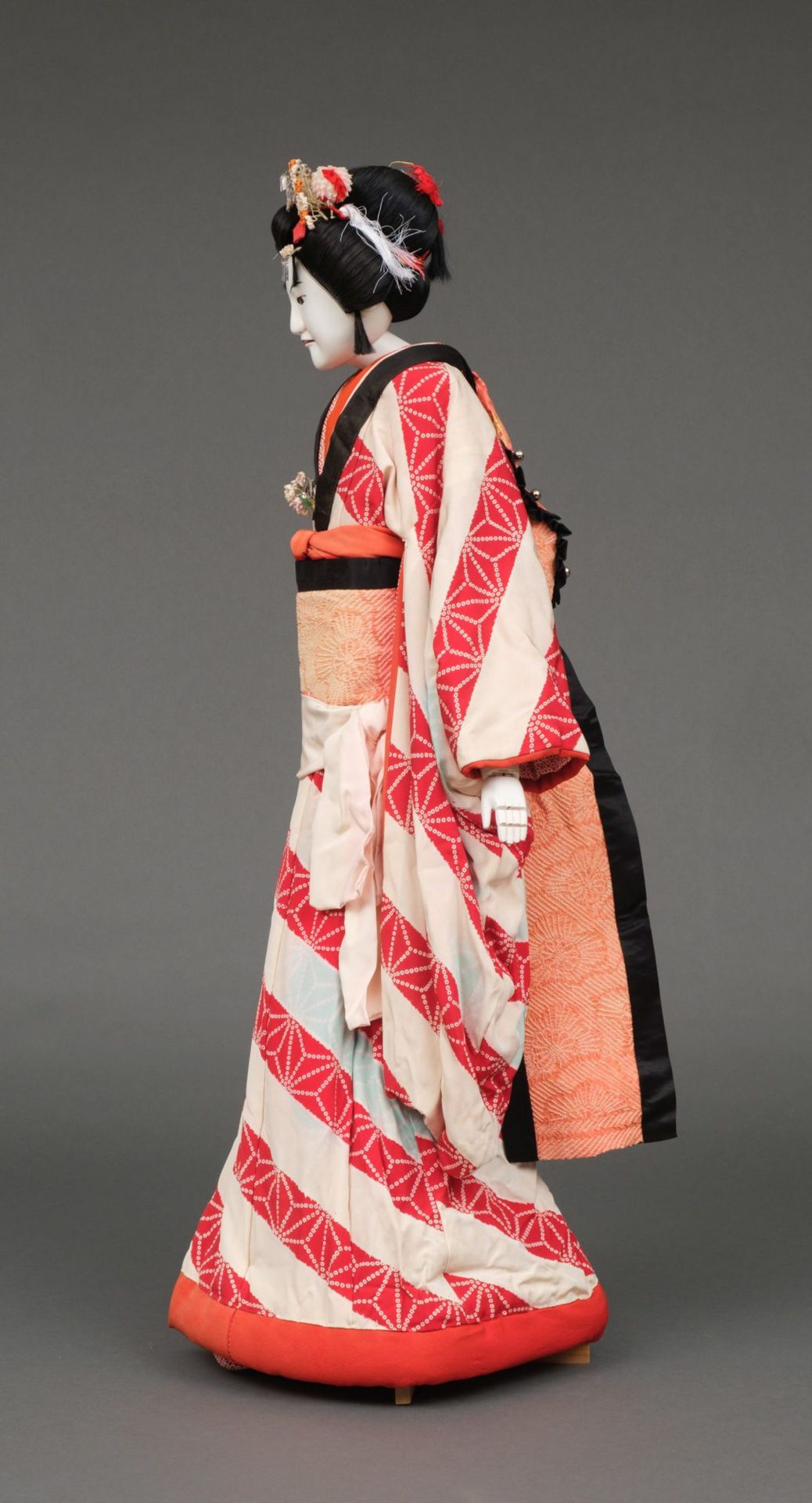 A JAPANESE BUNRAKU PUPPET OF YAOYA OSHICHI, 1926-1989 (SHOWA PERIOD) - Bild 5 aus 5