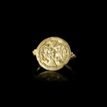 A CARTHAGINIAN GOLD RING, CIRCA 7TH-6TH CENTURY BC