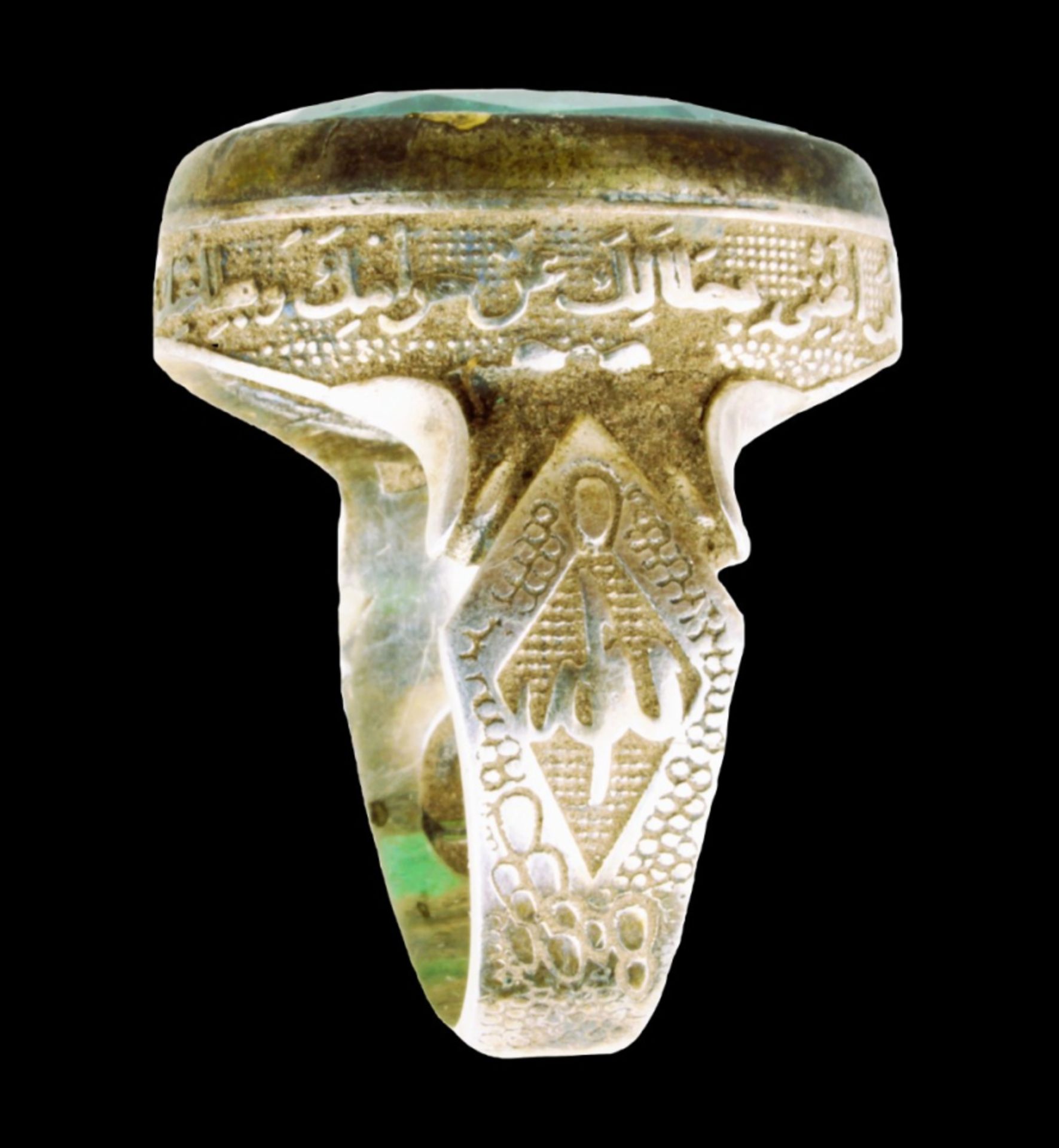 Silver ring with green stone engraved with islamic script - Image 6 of 7