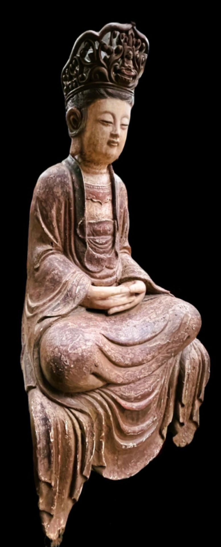 18th century wooden statue of siting figure  - Image 4 of 7