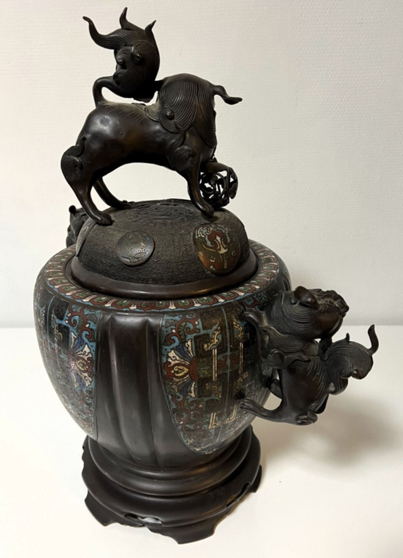 Bronze Chinese incense burner - Image 12 of 13