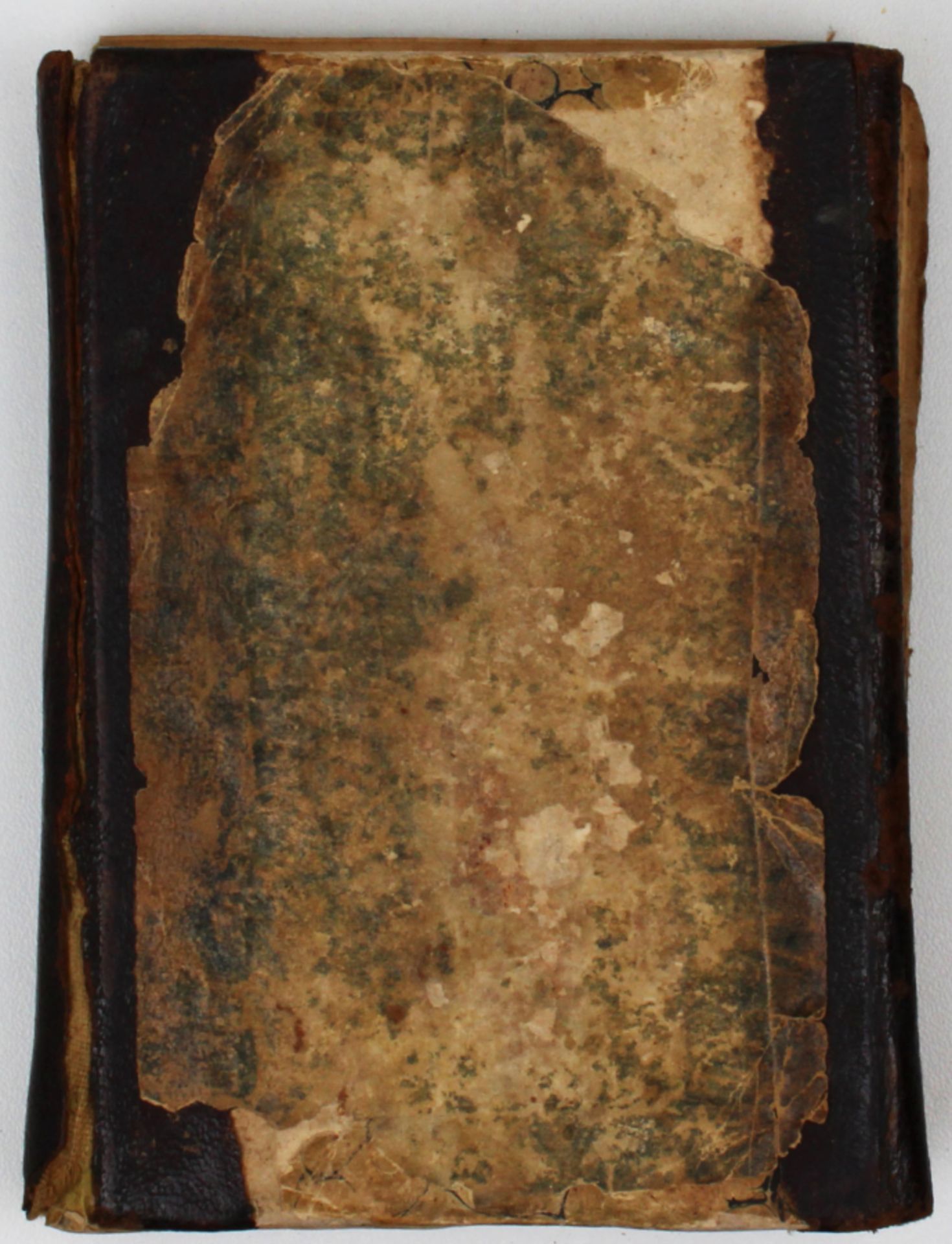 An 18/19th century Islamic book of Dua - Image 13 of 14