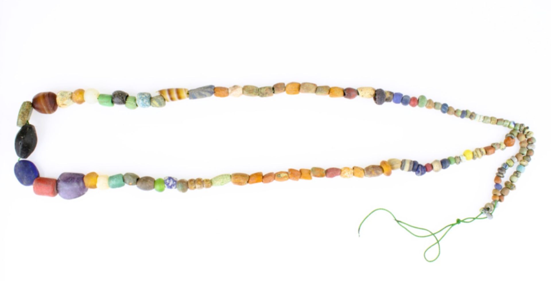 Necklace of multi coloured beads of Venetian glass - Image 2 of 2