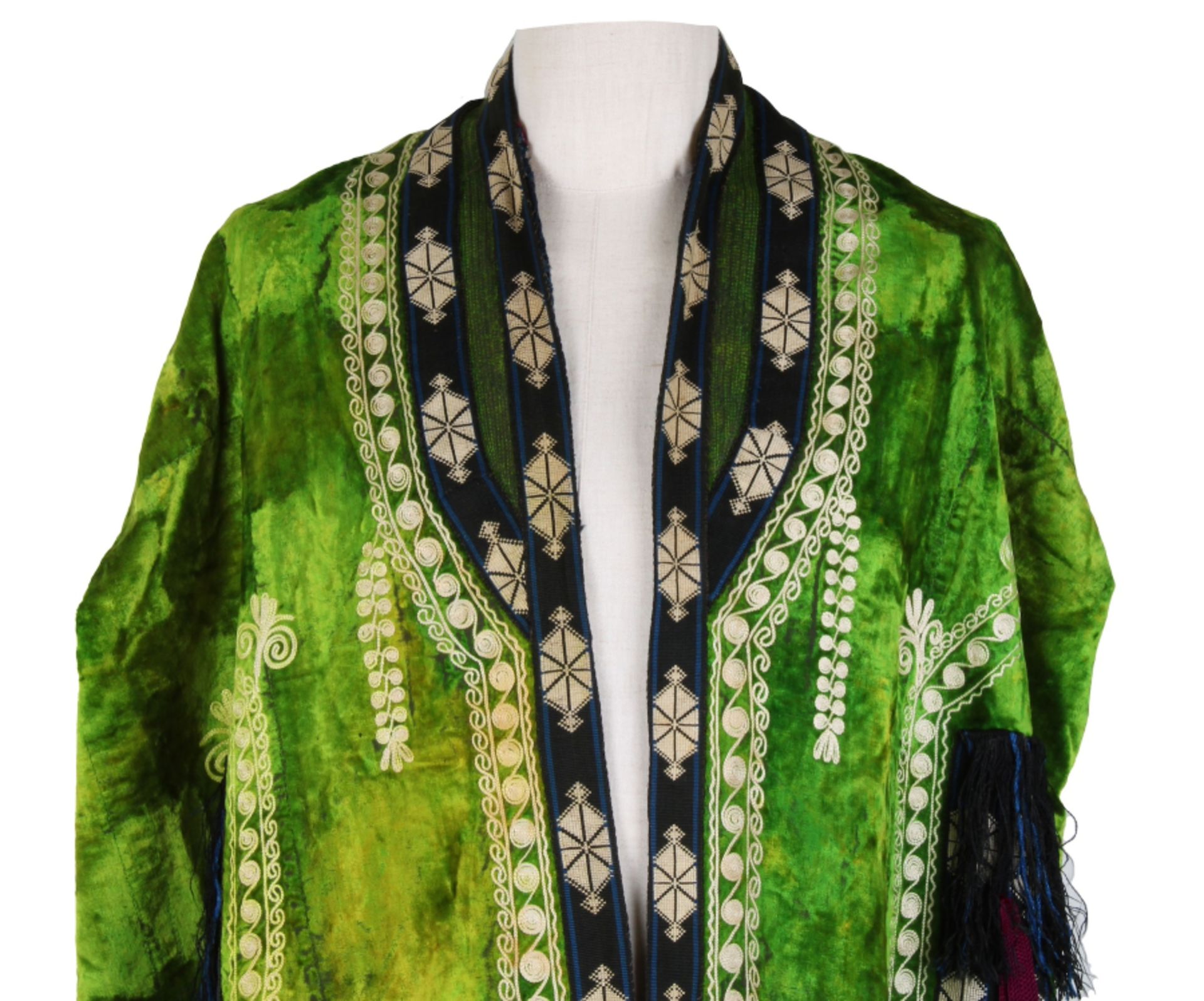 Wonderfully colourful Uzbek coat - Image 2 of 11