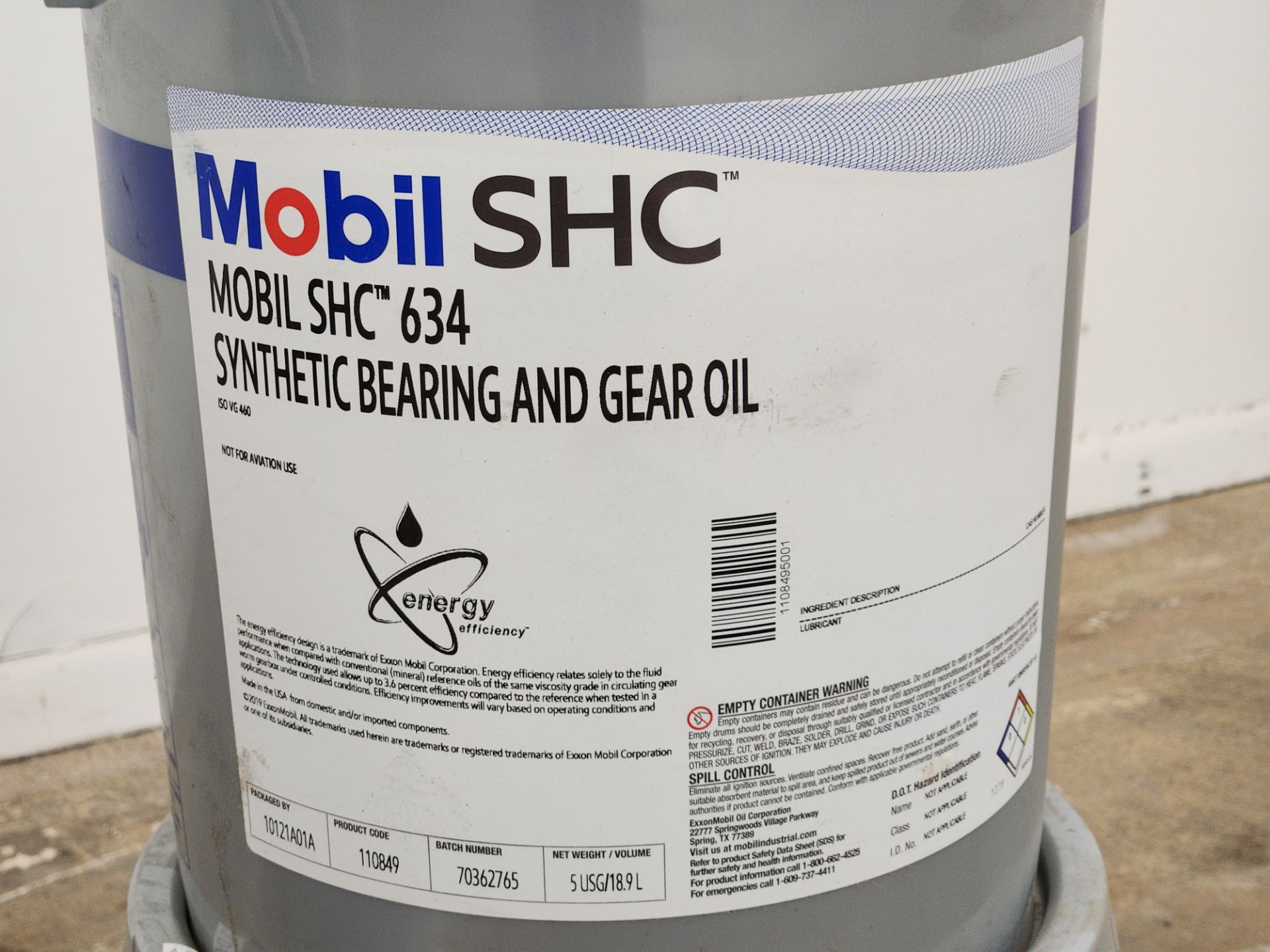 (2) Buckets Mobil SHC 634 Synthetic Bearing & Gear Oil - Image 2 of 2