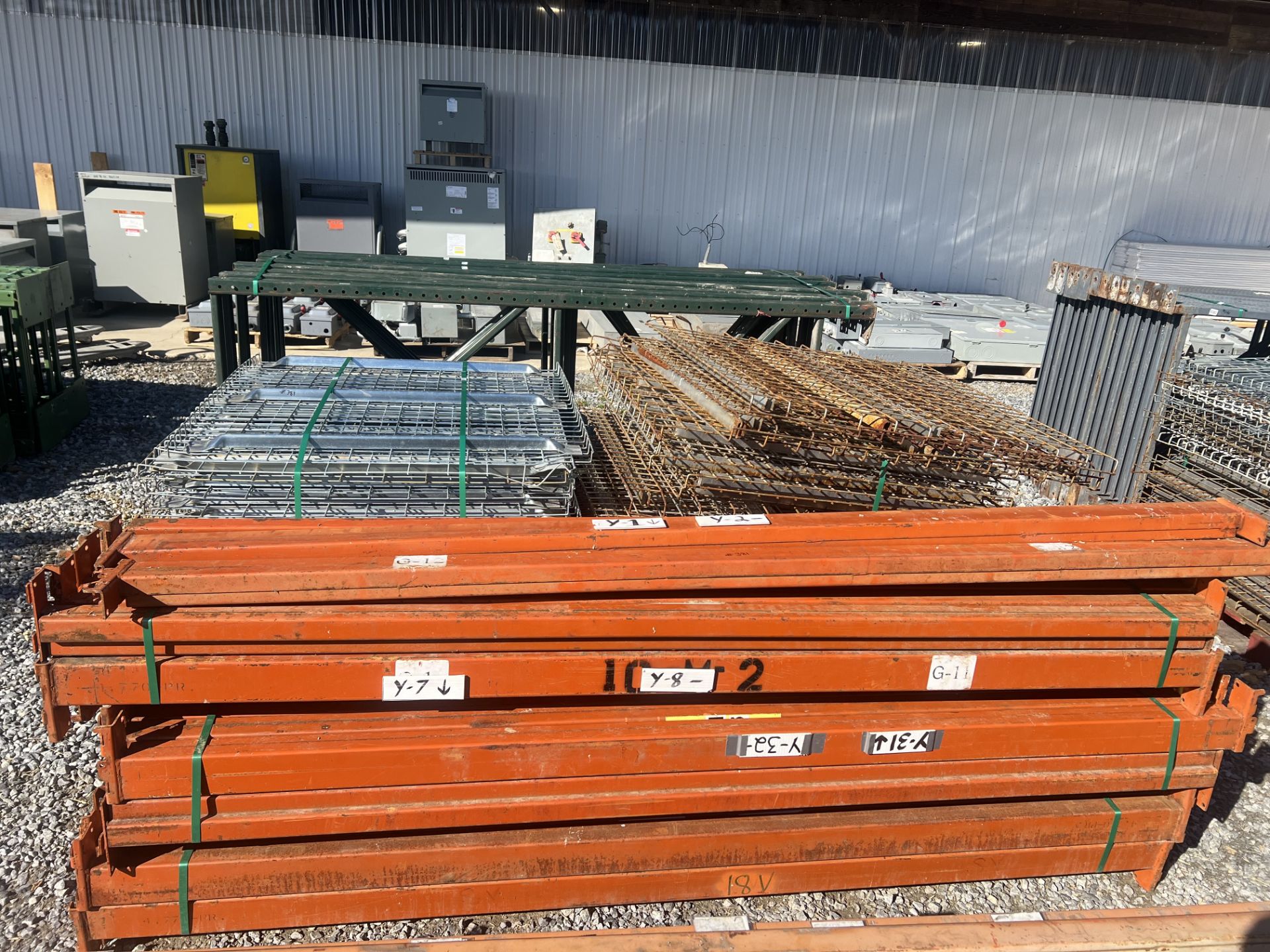 Lot of Pallet Racking Uprights, Rails and Grates