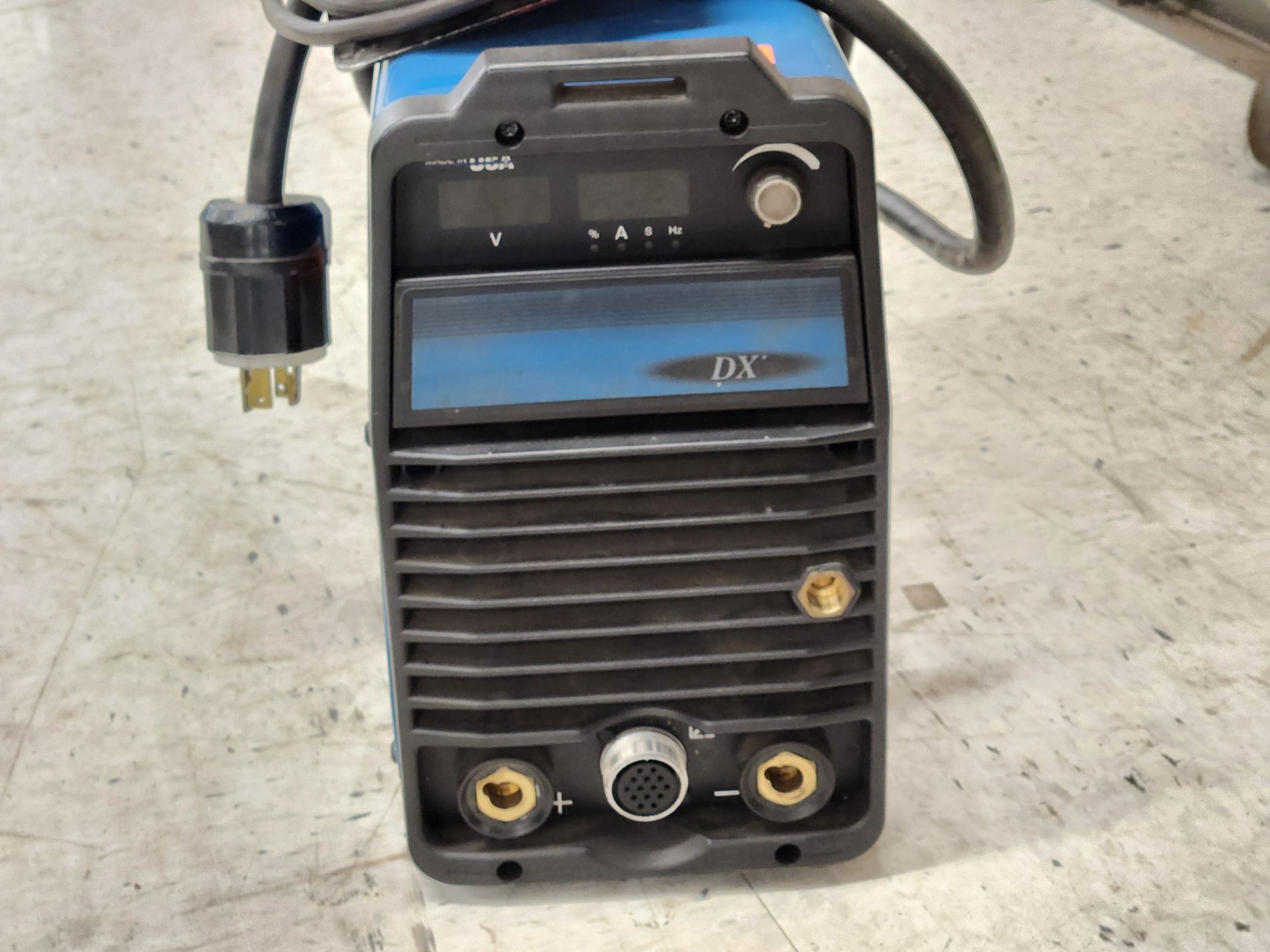 Miller Maxstar 200 TIG Welder - Bild 2 aus 3