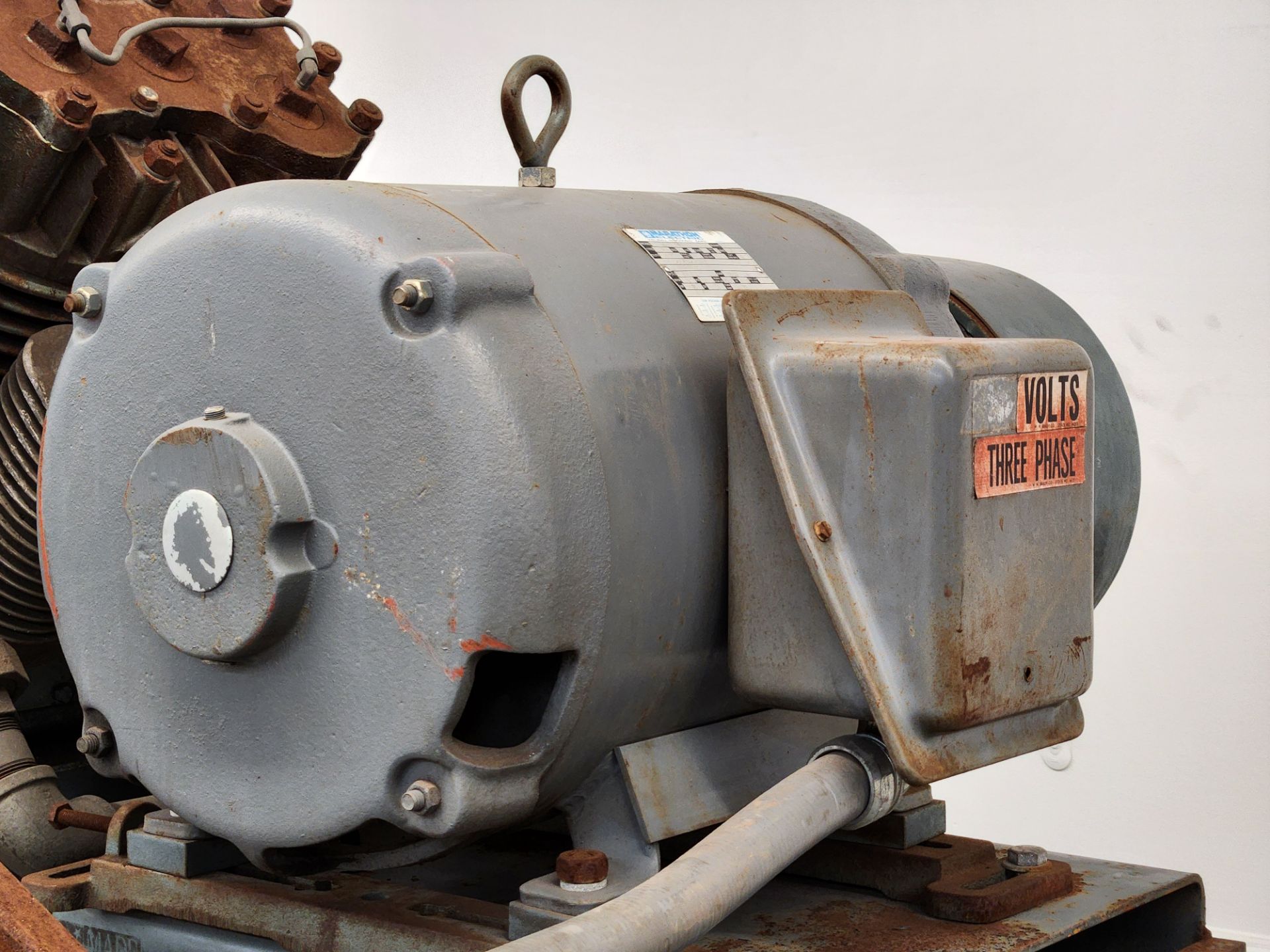 Saylor-Beall 2-Stage Air Compressor - Image 4 of 7