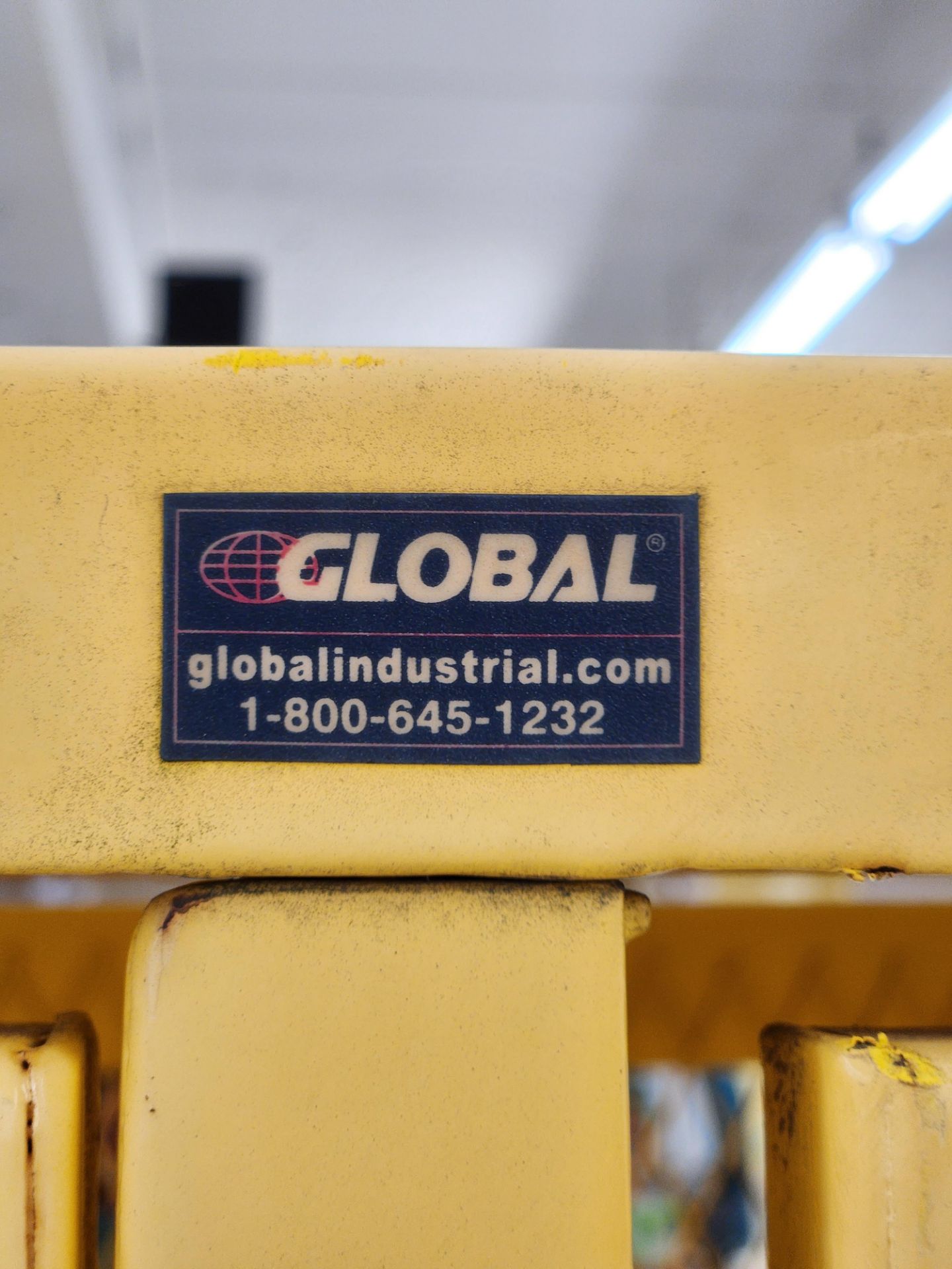 Global Flammable Materials Cabinet - Bild 2 aus 3