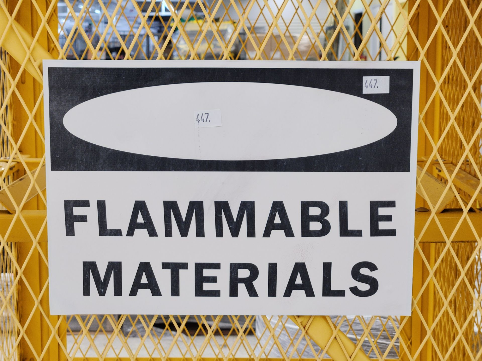 Global Flammable Materials Cabinet - Bild 3 aus 3
