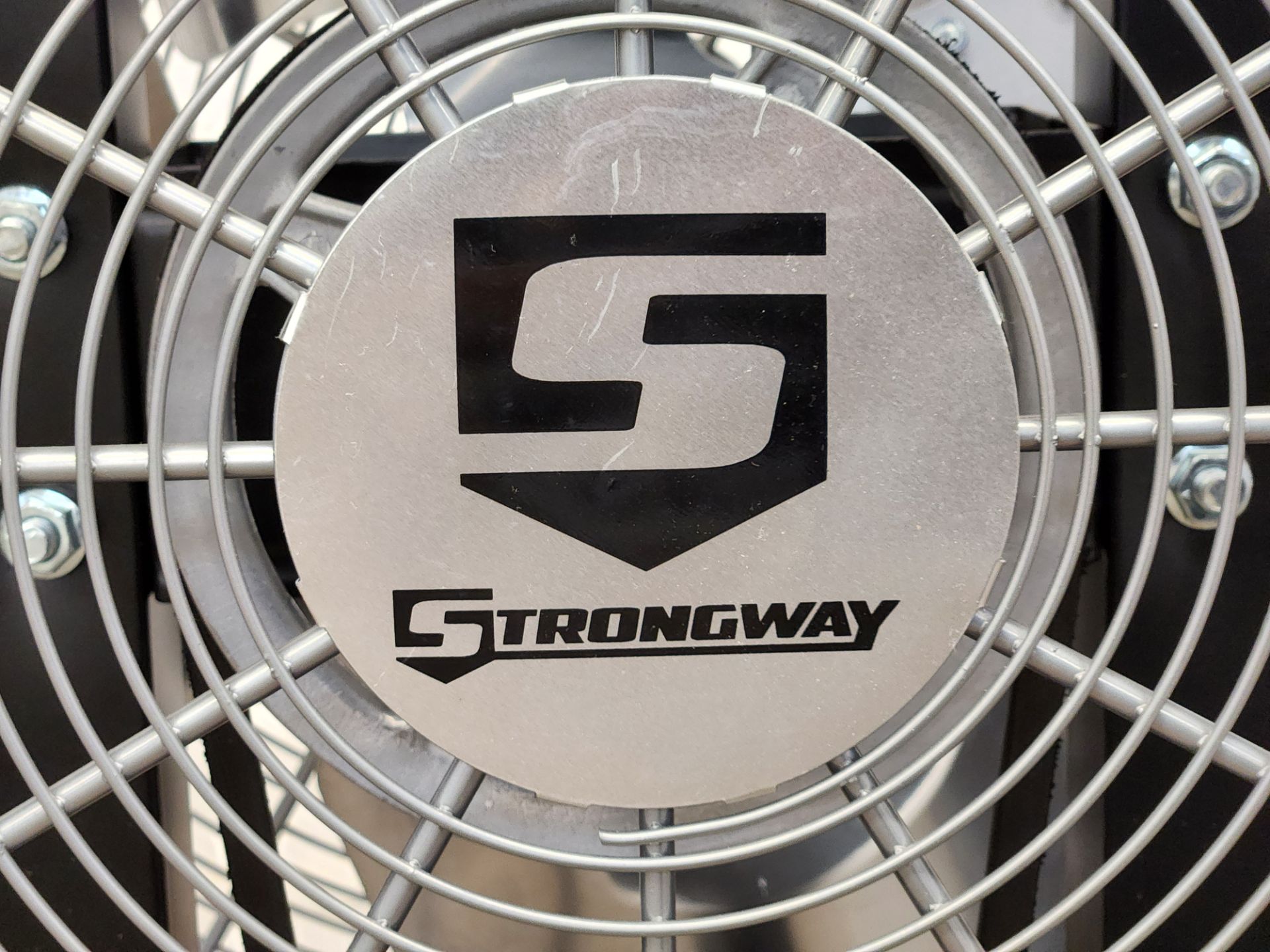 Strongway 48" Belt Drive Drum Fan - Image 2 of 5