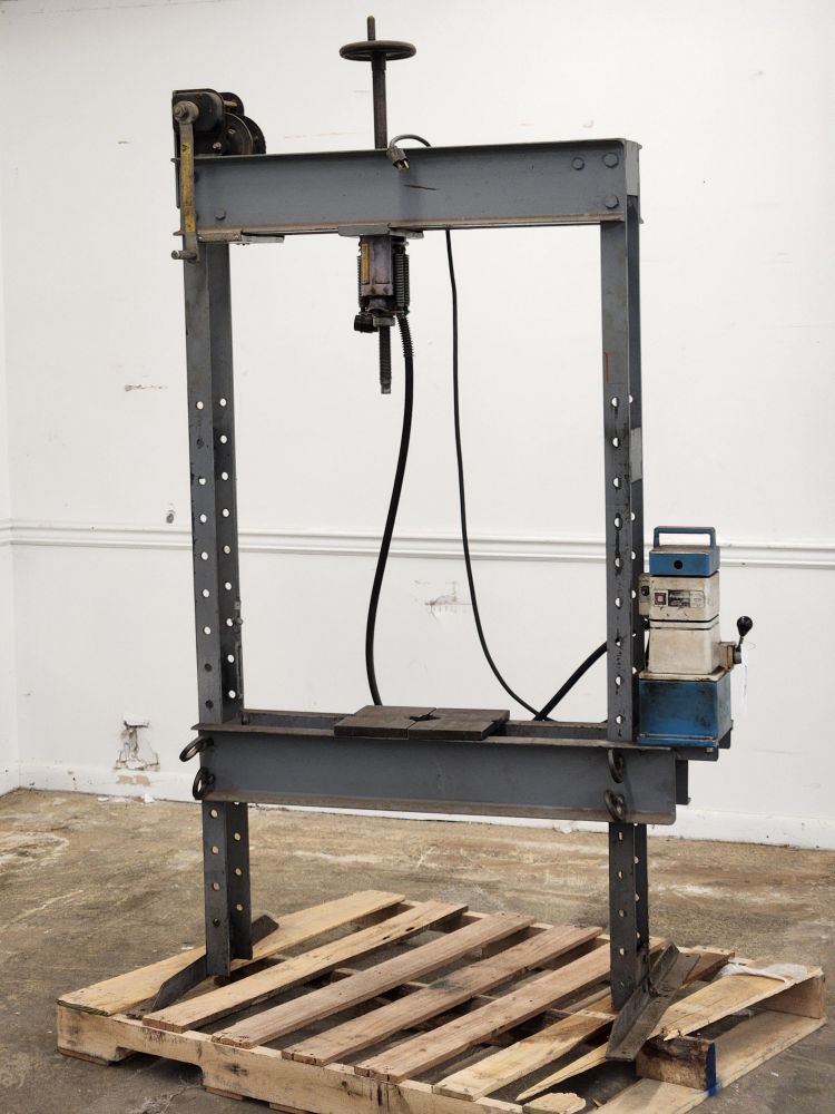 Wood Working, Metal Working & Industrial Production Equipment Auction