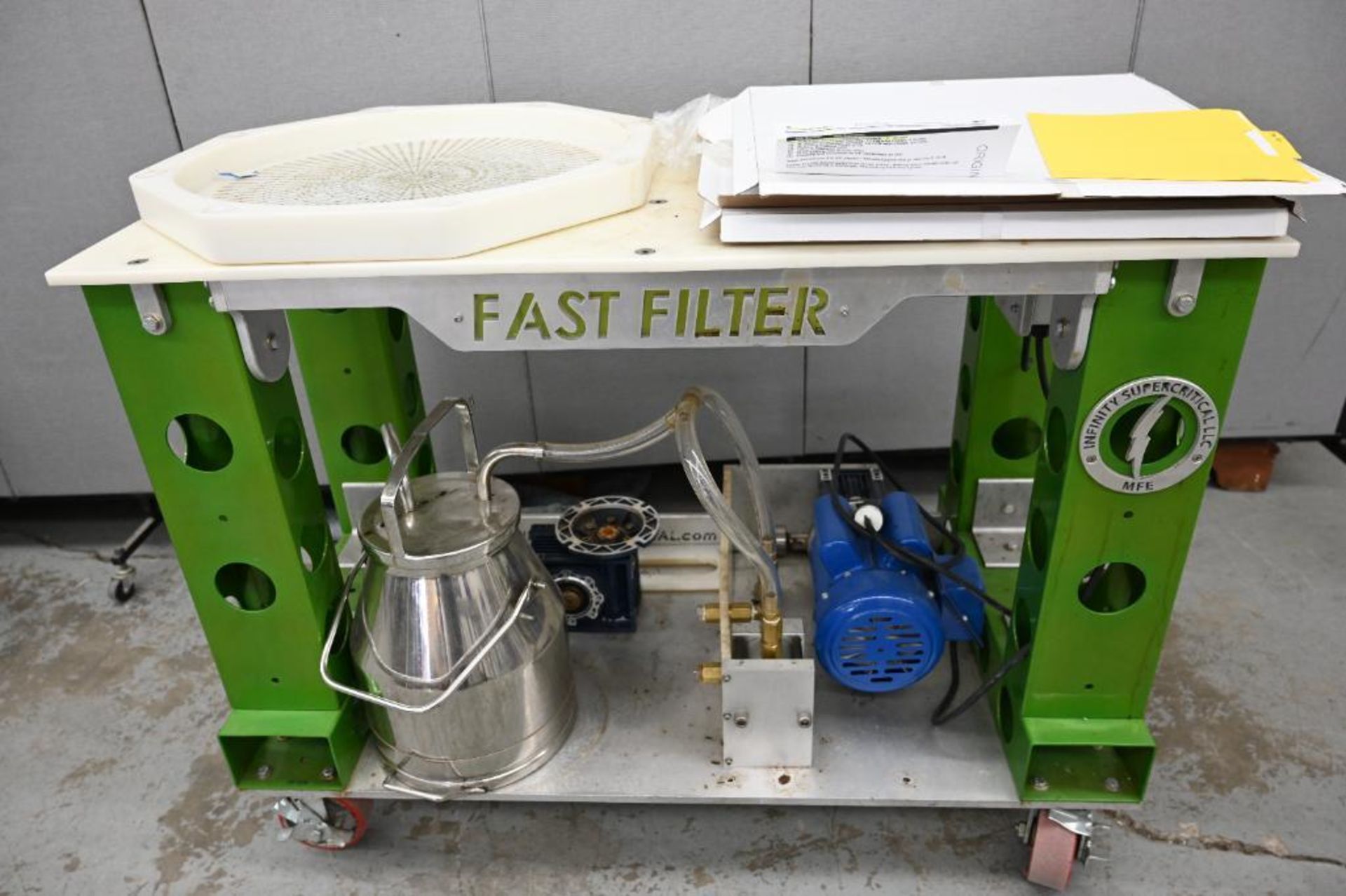 Infinity Super Critical 5 Liter Fast Filter System - Image 9 of 14