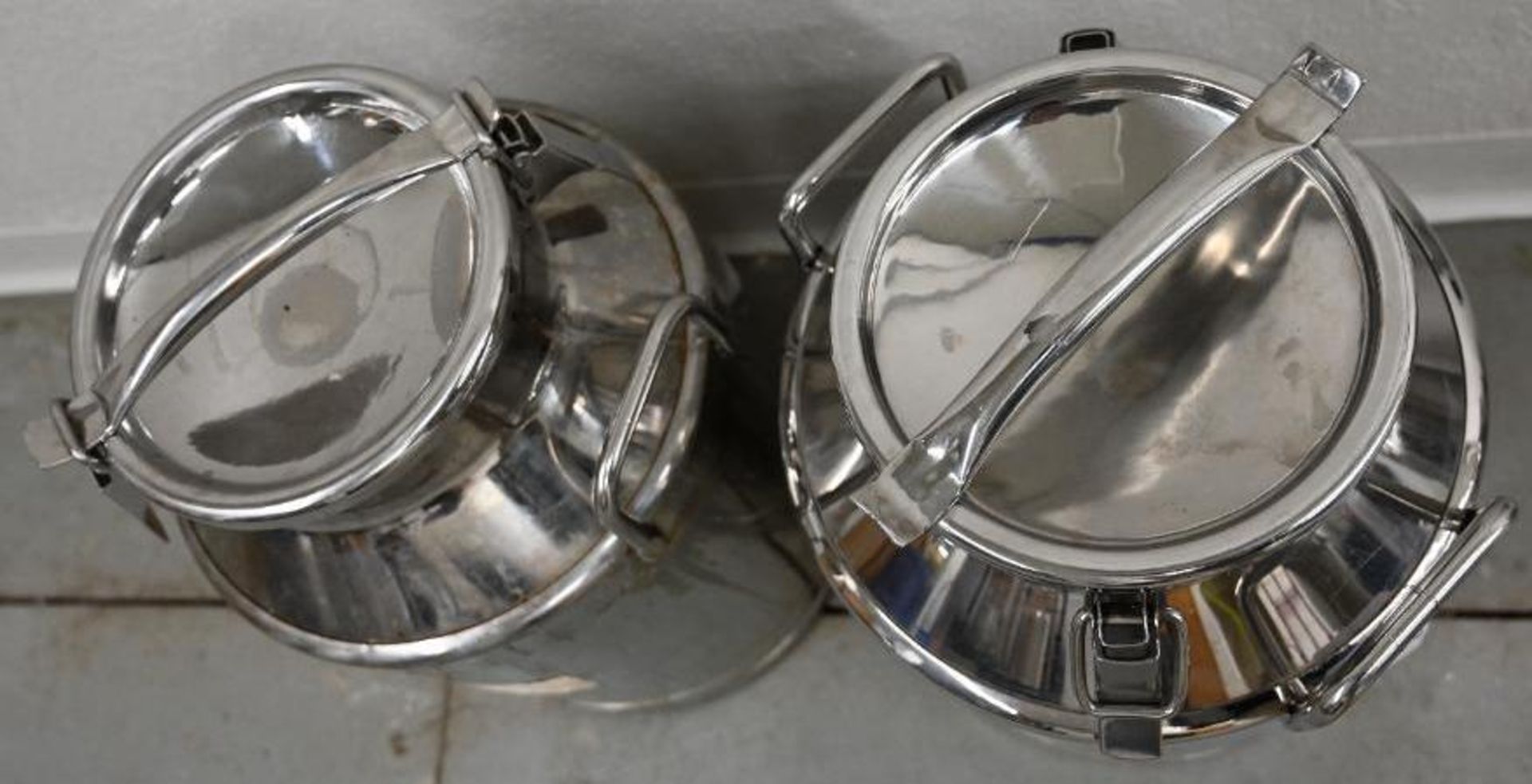 Two 12x12x21" Stainless Steel Milk Cans - Bild 5 aus 5