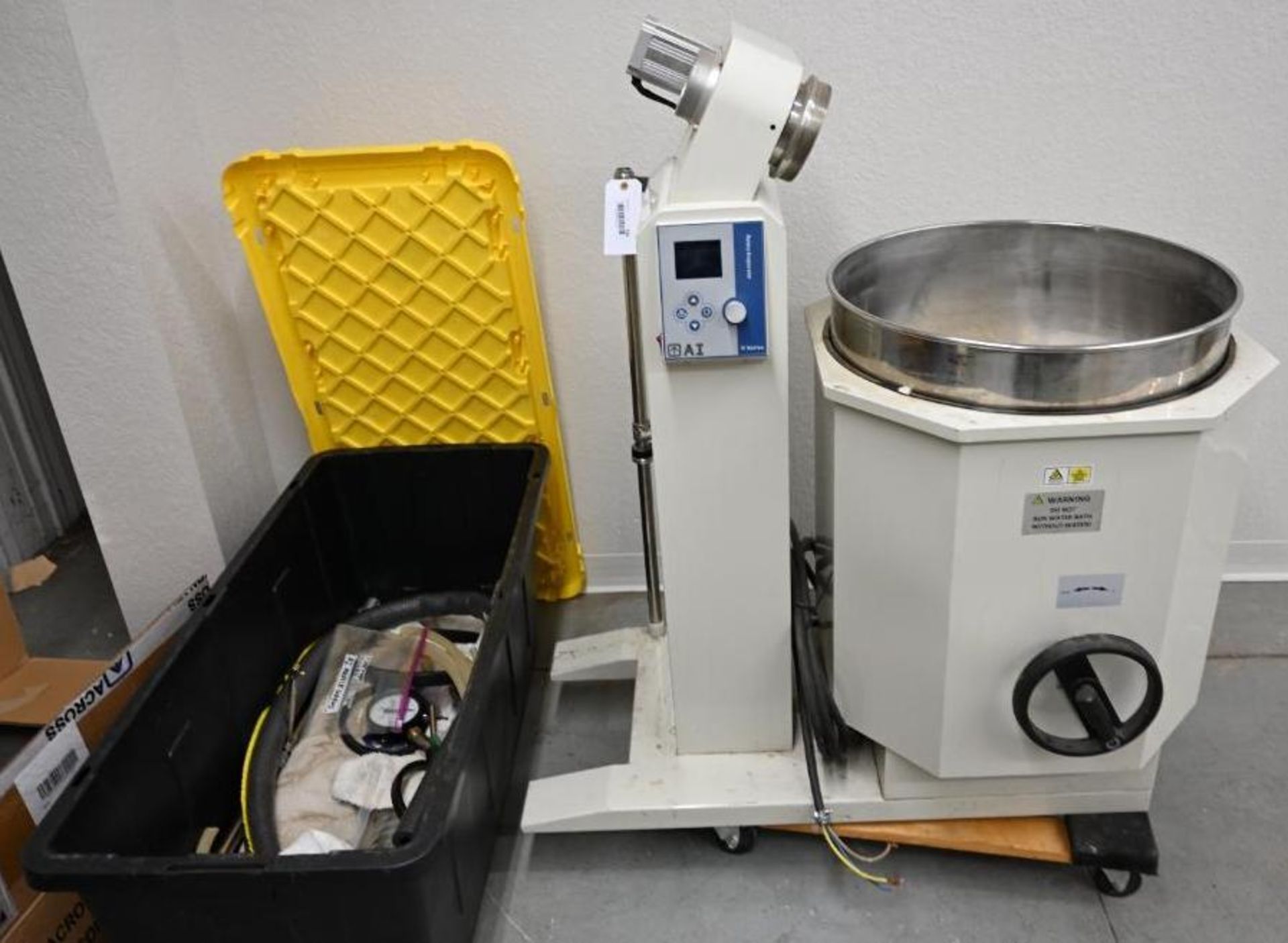 Across International Solvent Rotary Evaporator model SE130 - Image 8 of 14