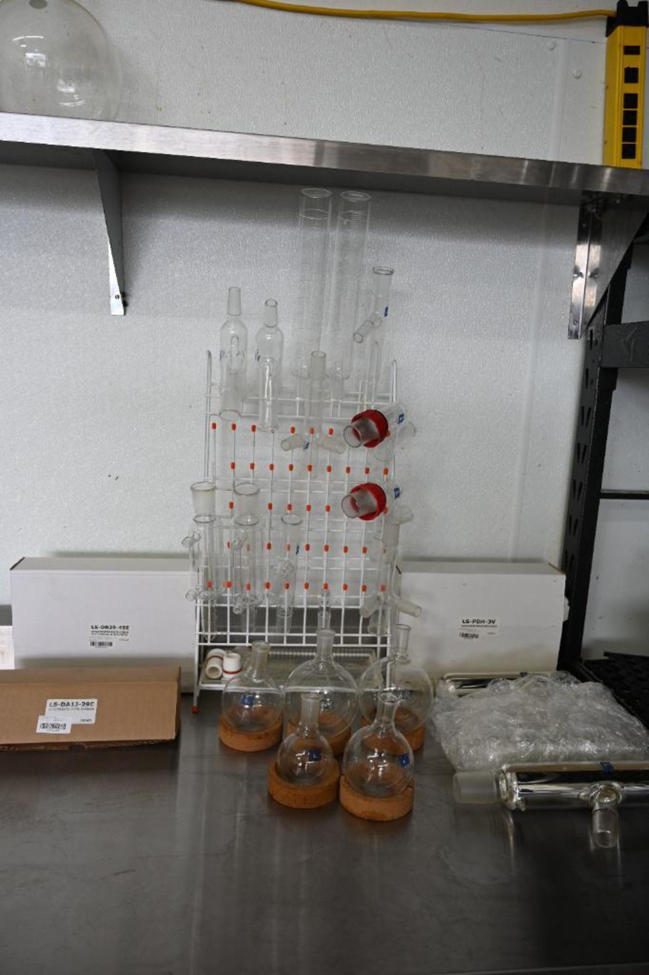 Lab Society 20 Liter Executive Short Path Distillation System (Full Bore) - Image 17 of 18