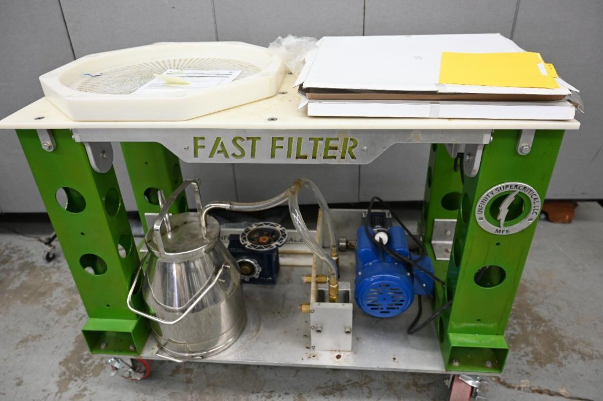 Infinity Super Critical 5 Liter Fast Filter System - Image 2 of 14