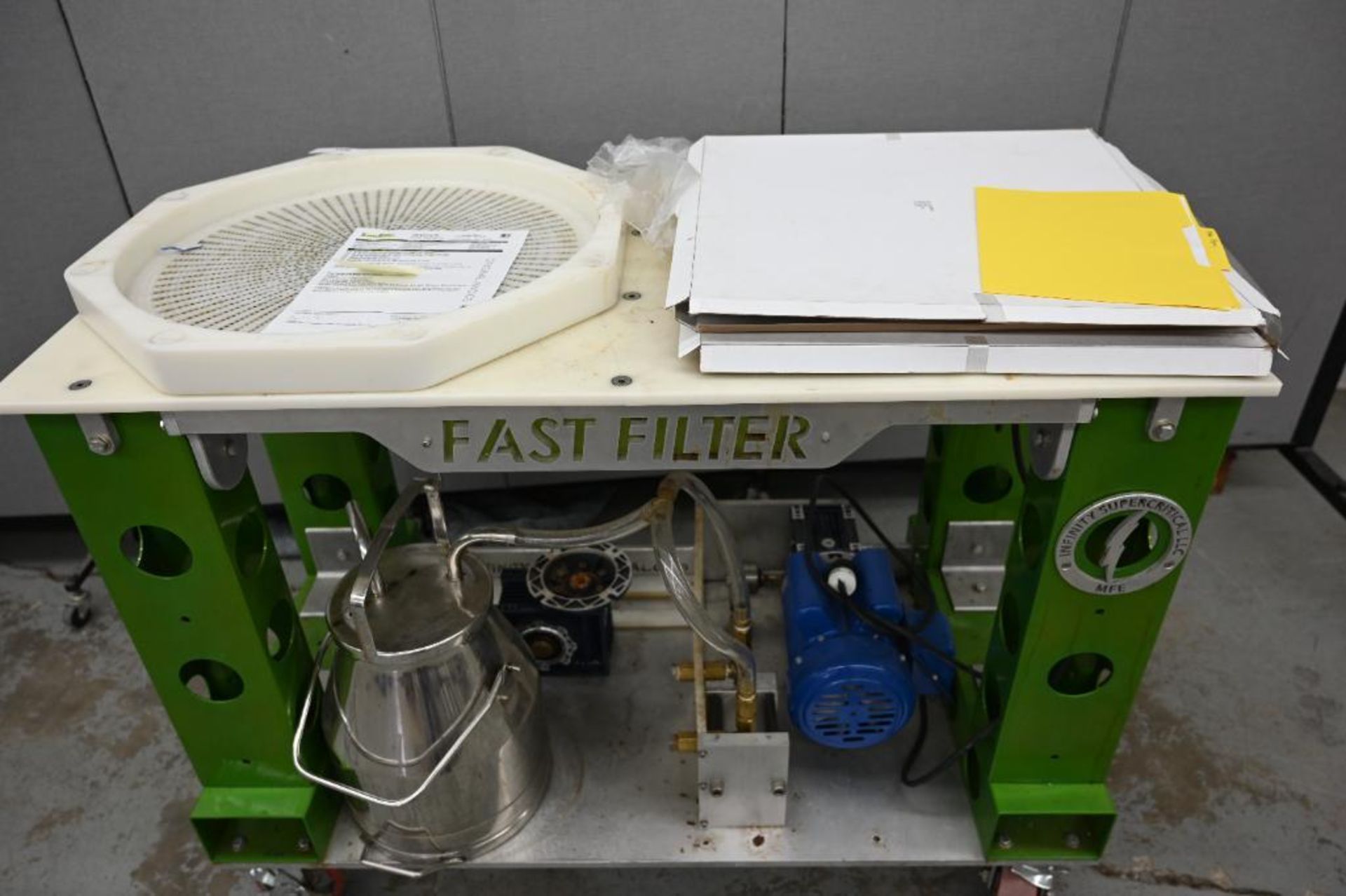 Infinity Super Critical 5 Liter Fast Filter System - Image 5 of 14