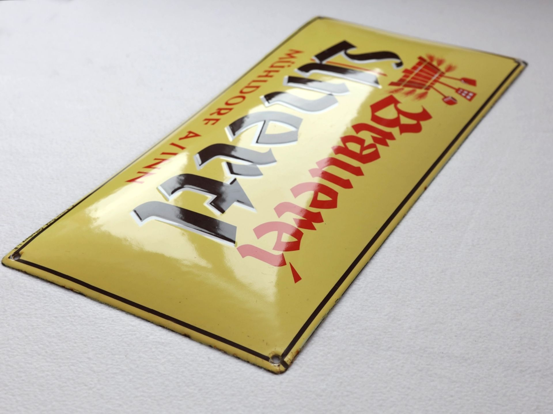 Enamel sign for the Unertl brewery, wheat beer, Mühldorf am Inn, around 1930 - Image 5 of 7