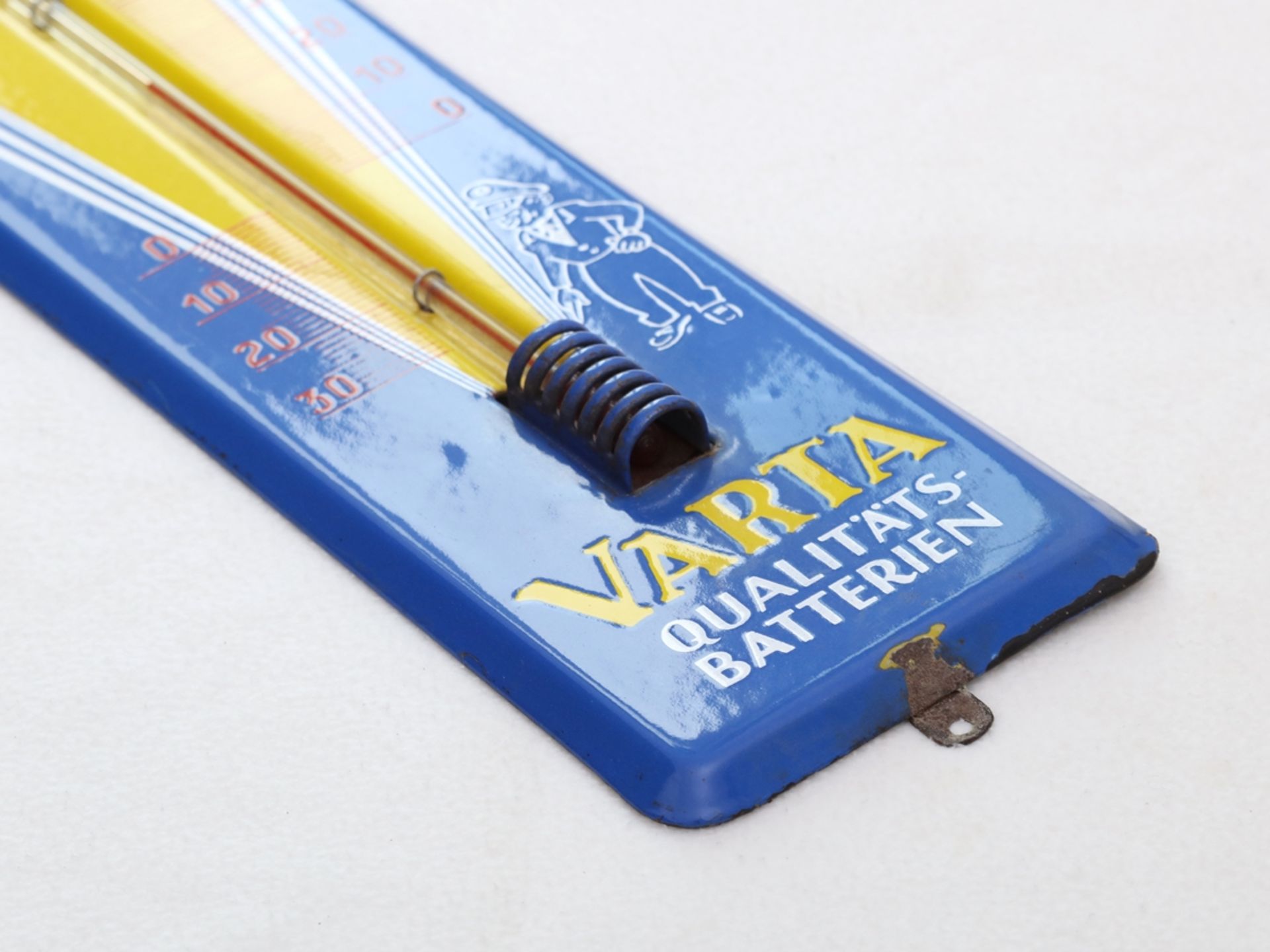 Enamel sign thermometer Varta batteries, Hagen-Wehringhausen, around 1960 - Image 2 of 7