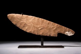 ANCIENT EGYPTIAN LARGE FLINT KNIFE