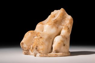 ROMAN MARBLE FELINE PAW