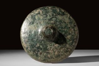 ROMAN BRONZE UMBO