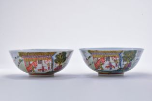 PAIR OF CHINESE FAMILLE VERTE PORCELAIN BOWLS WITH QIANLONG MARK