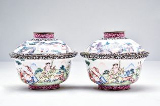 PAIR OF CHINESE CANTON ENAMEL TEACUP AND LID
