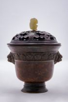 CHINESE BRONZE CENSER WITH WODDEN LID AND JADE FINIAL