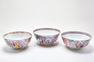 SET OF CHINESE MANDARIN PUNCH BOWLS