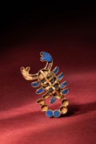 EGYPTIAN SCORPION-SHAPED INLAID GOLD PENDANT