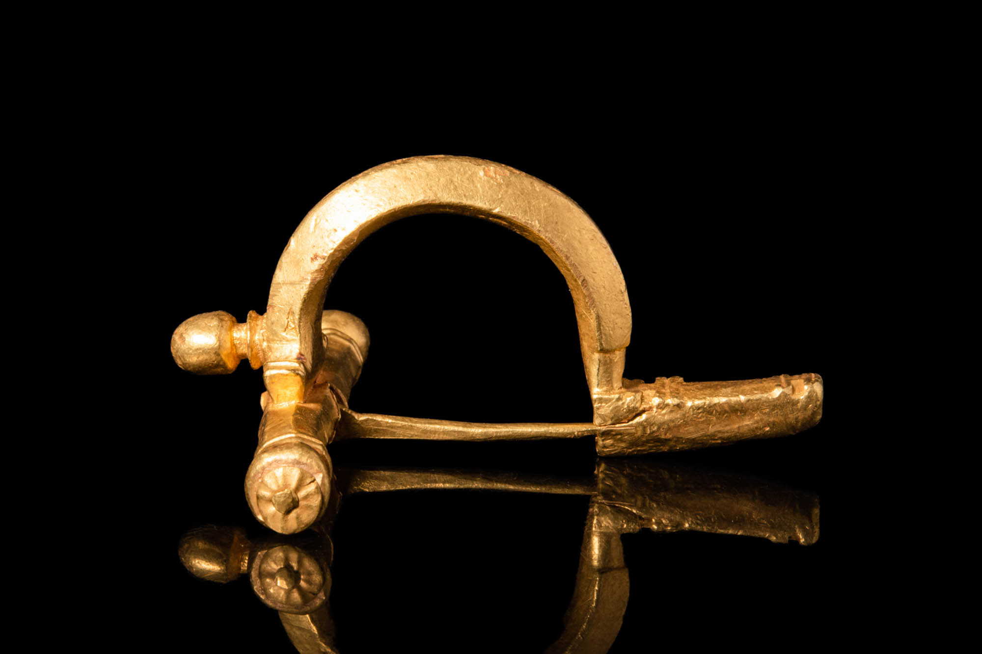 HEAVY ROMAN GOLD CROSSBOW BROOCH