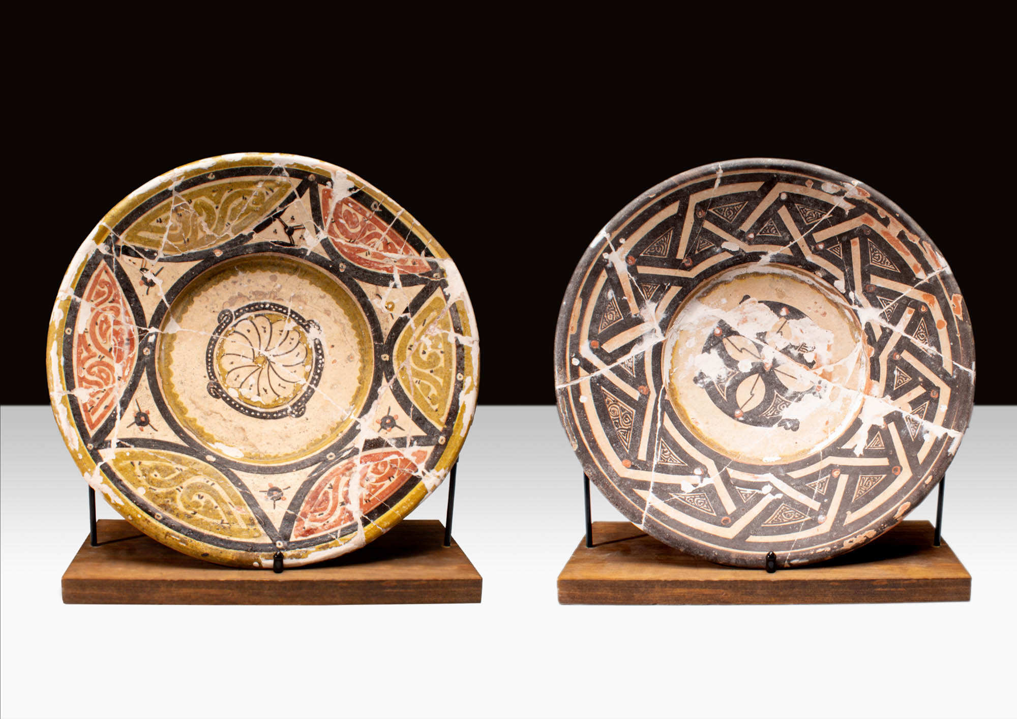 MEDIEVAL NISHAPUR DECORATED DISHES