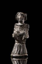 SYRO-HITTITE BLACK STONE GODDESS STATUETTE