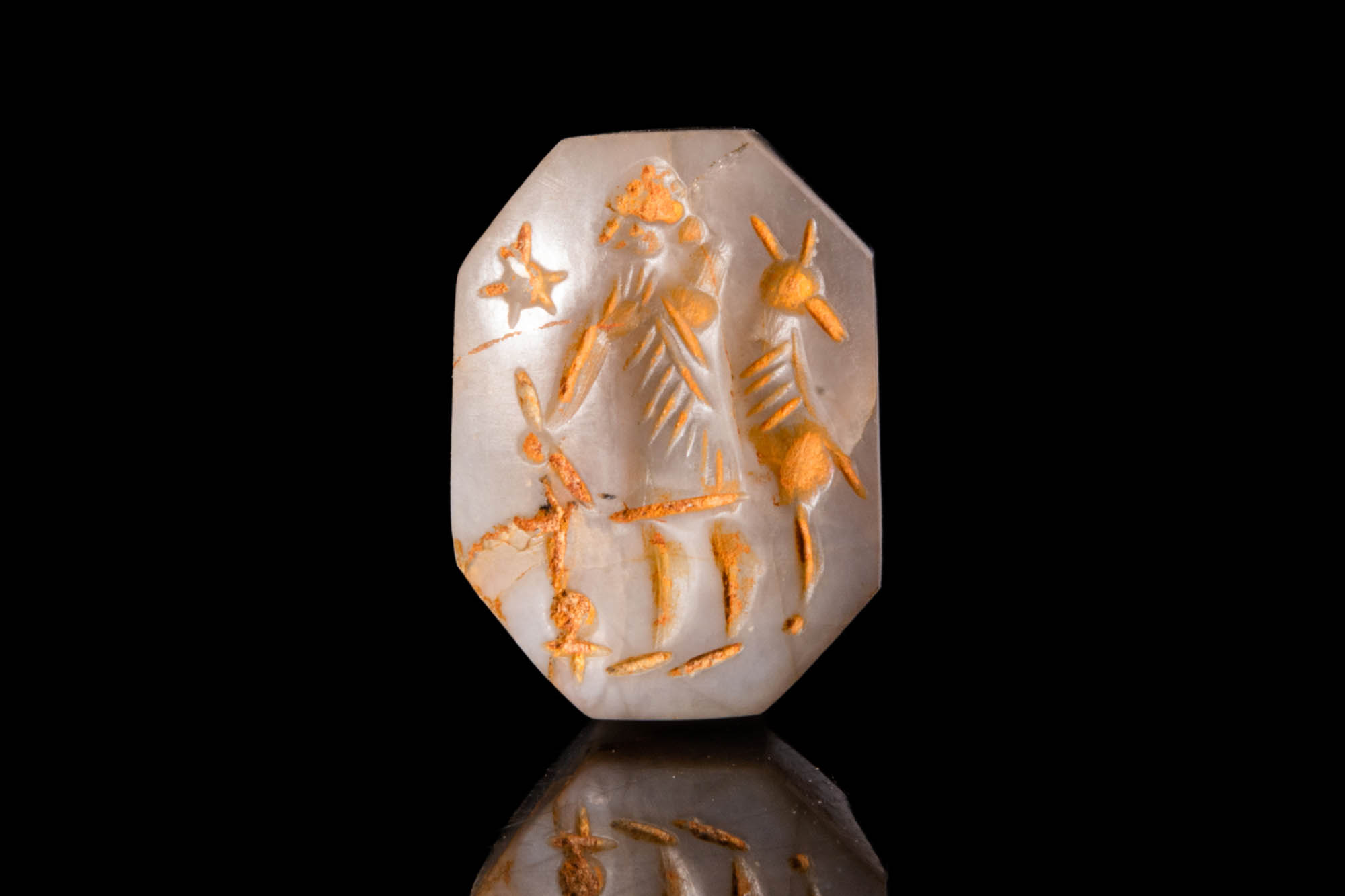 NEO - BABYLONIAN STAMP SEAL DEPICTING A STANDING GOD WITH A HORNED TIARA - Image 3 of 4