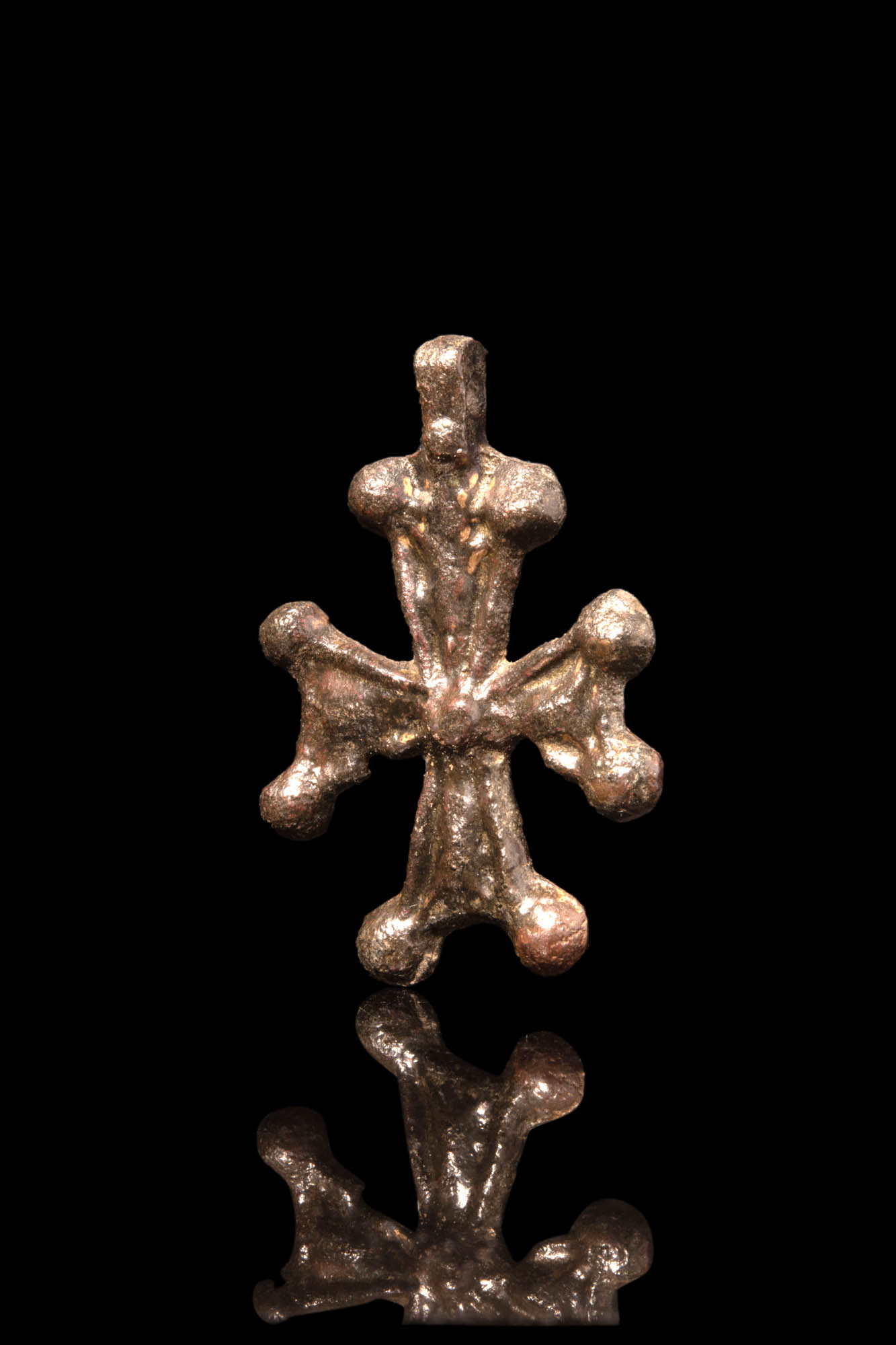 EARLY BYZANTINE BRONZE CROSS PENDANT - Image 2 of 3