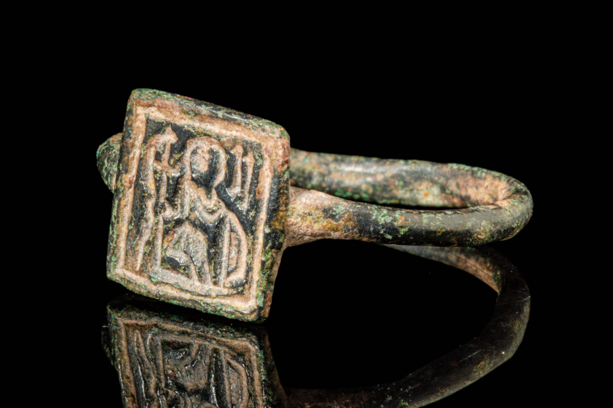 BYZANTINE BRONZE RING WITH SAINT - Image 2 of 4