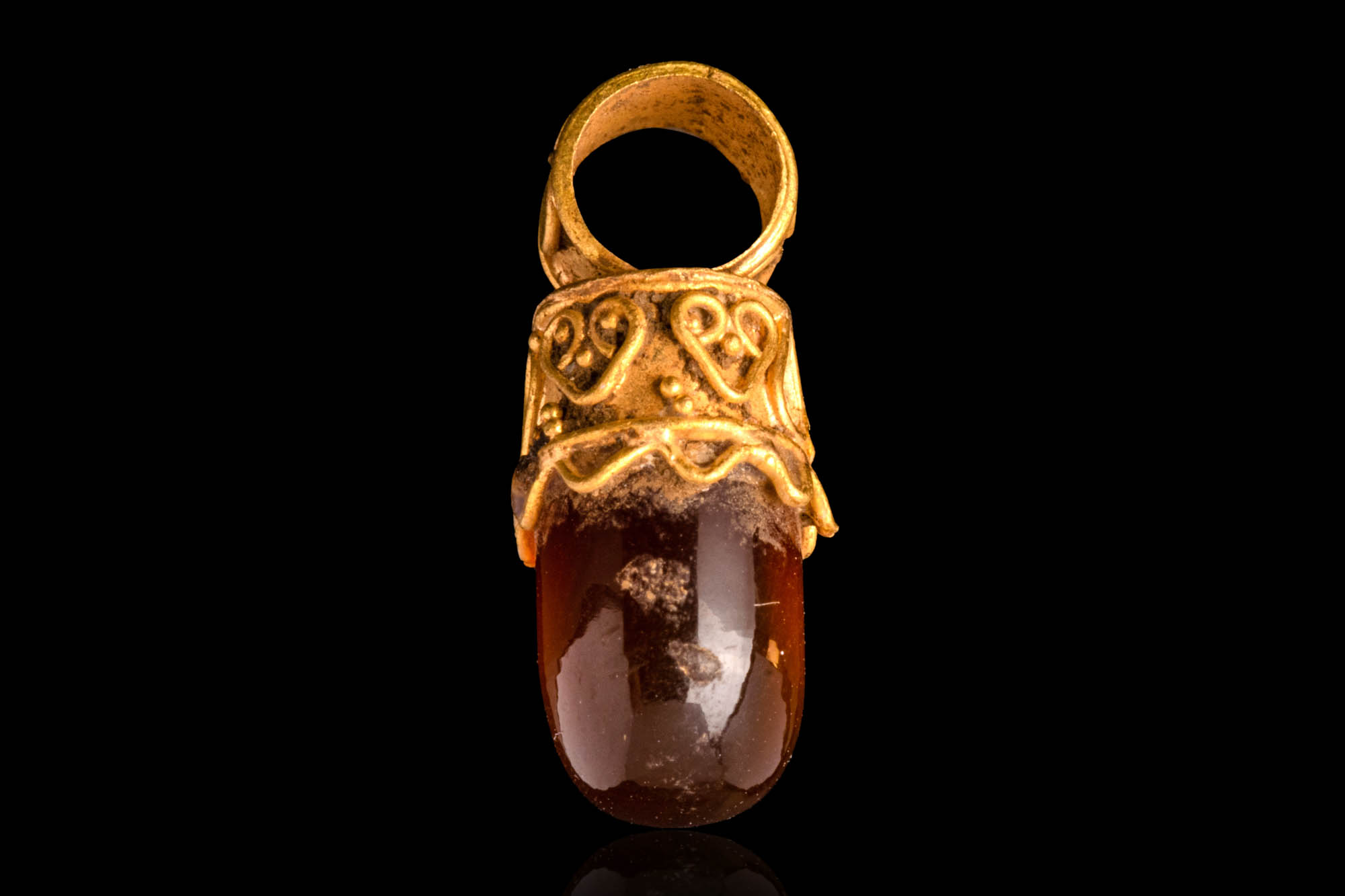 HELLENISTIC GOLD PENDANT WITH CABOCHON - Image 3 of 3