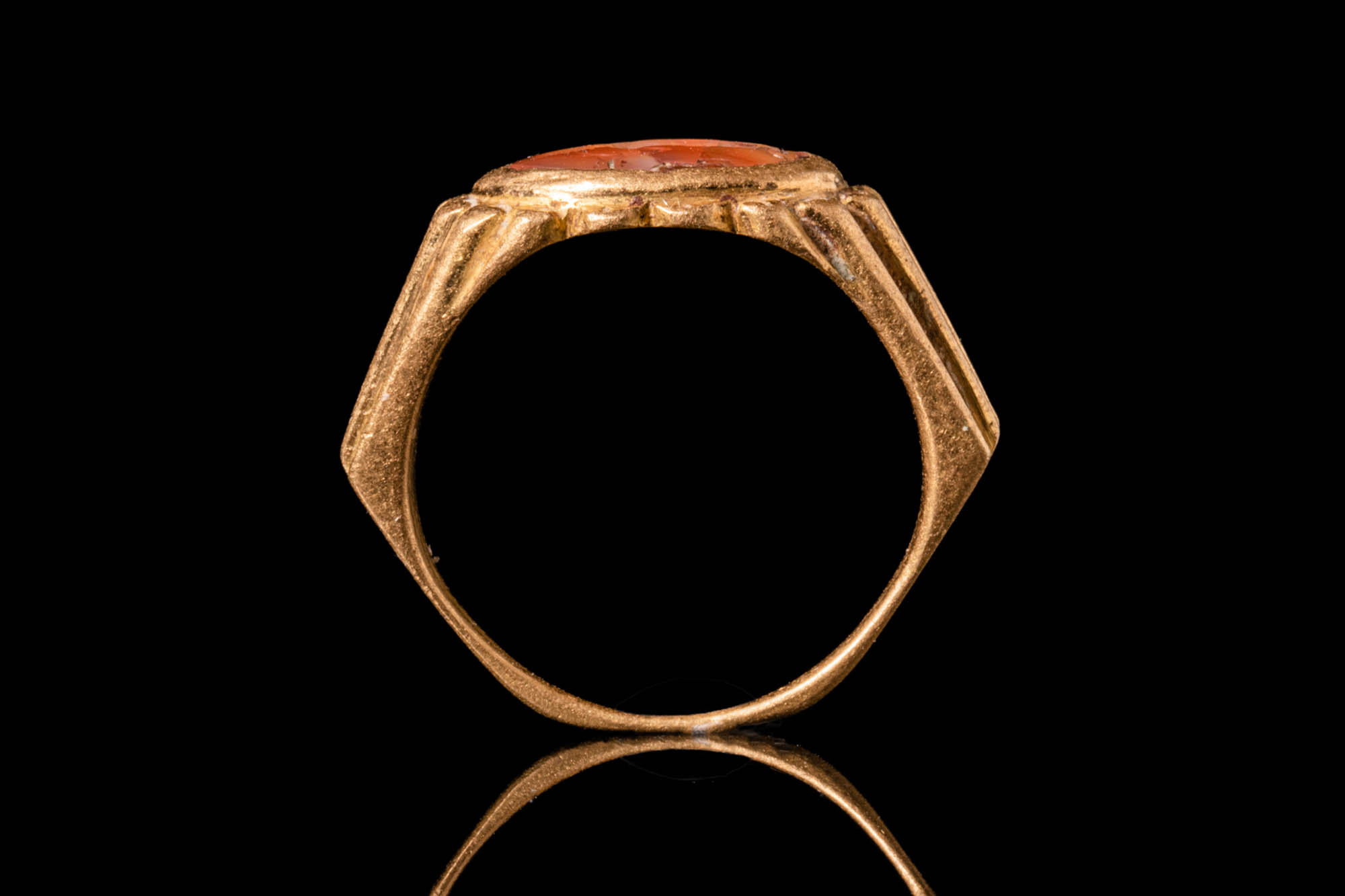 ROMAN GOLD RING WITH INTAGLIO DEPICTING FORTUNA - Bild 5 aus 5