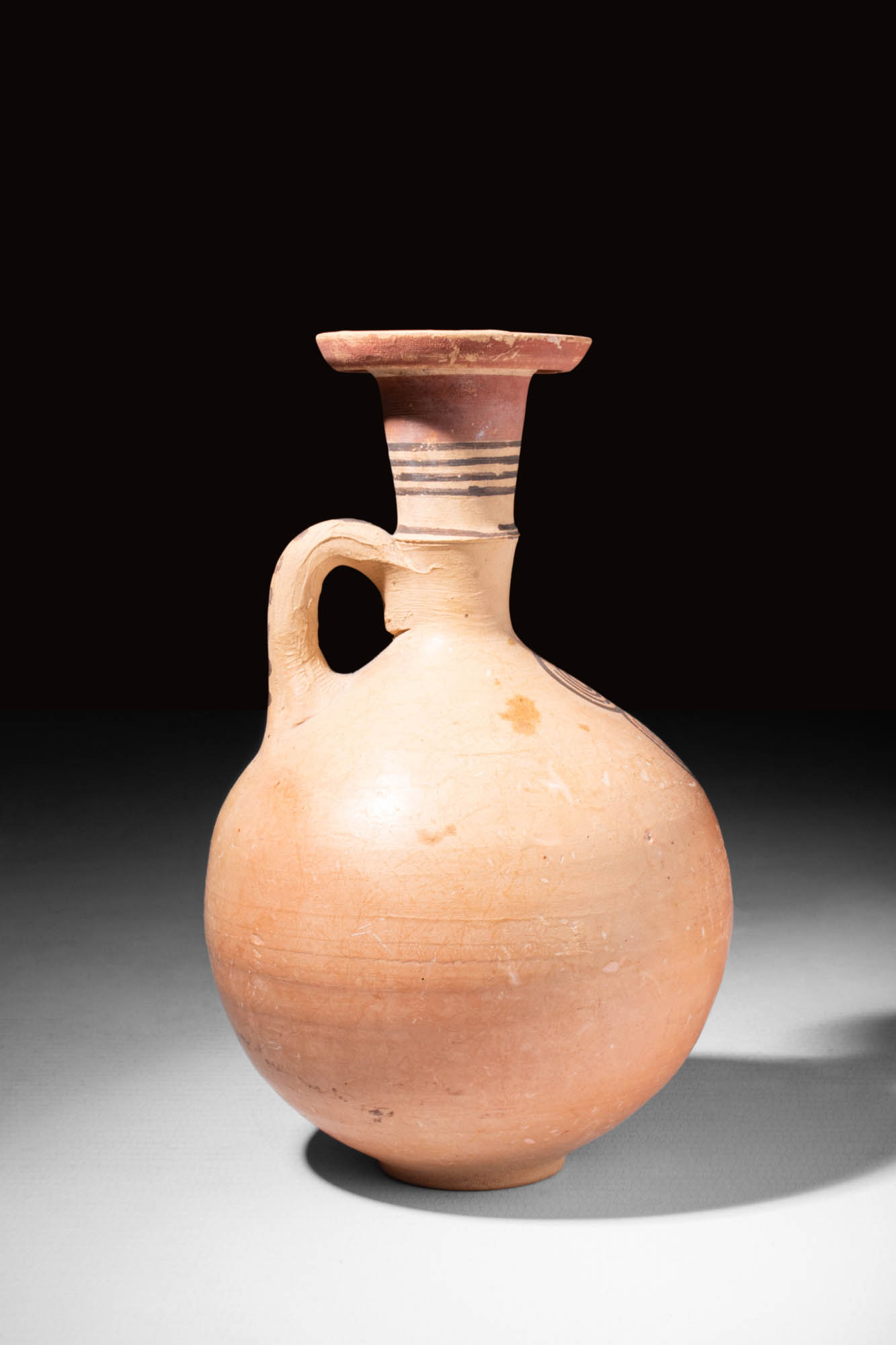 CYPRIOT BICHROME POTTERY JUG WITH CIRCLES - Image 3 of 6