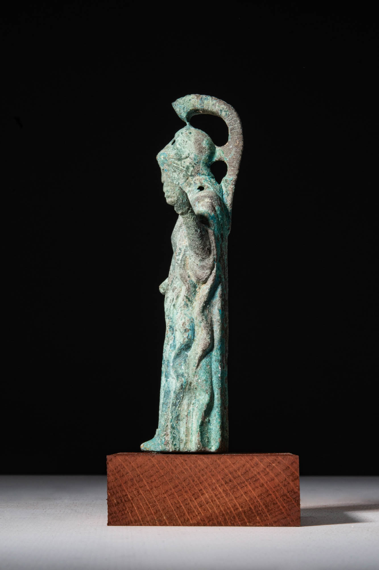 LARGE ROMAN BRONZE FIGURINE OF MINERVA - Image 3 of 5