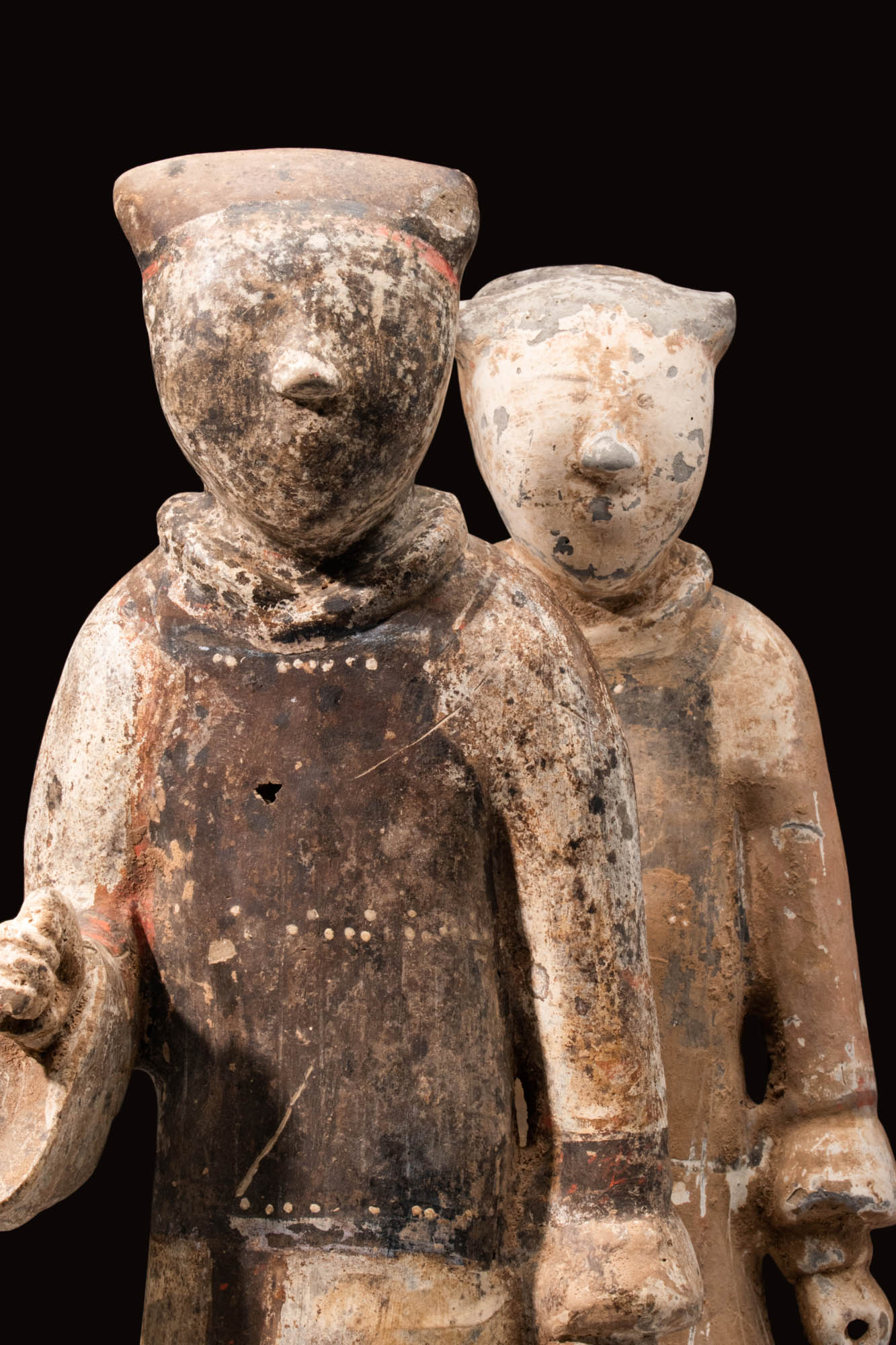 PAIR OF CHINESE HAN DYNASTY TERRACOTTA WARRIORS - Image 6 of 7