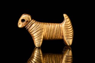NEAR EASTERN GOLD TIGER AMULET
