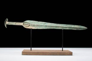 ANCIENT BRONZE SWORD WITH CRESCENTIC POMMEL