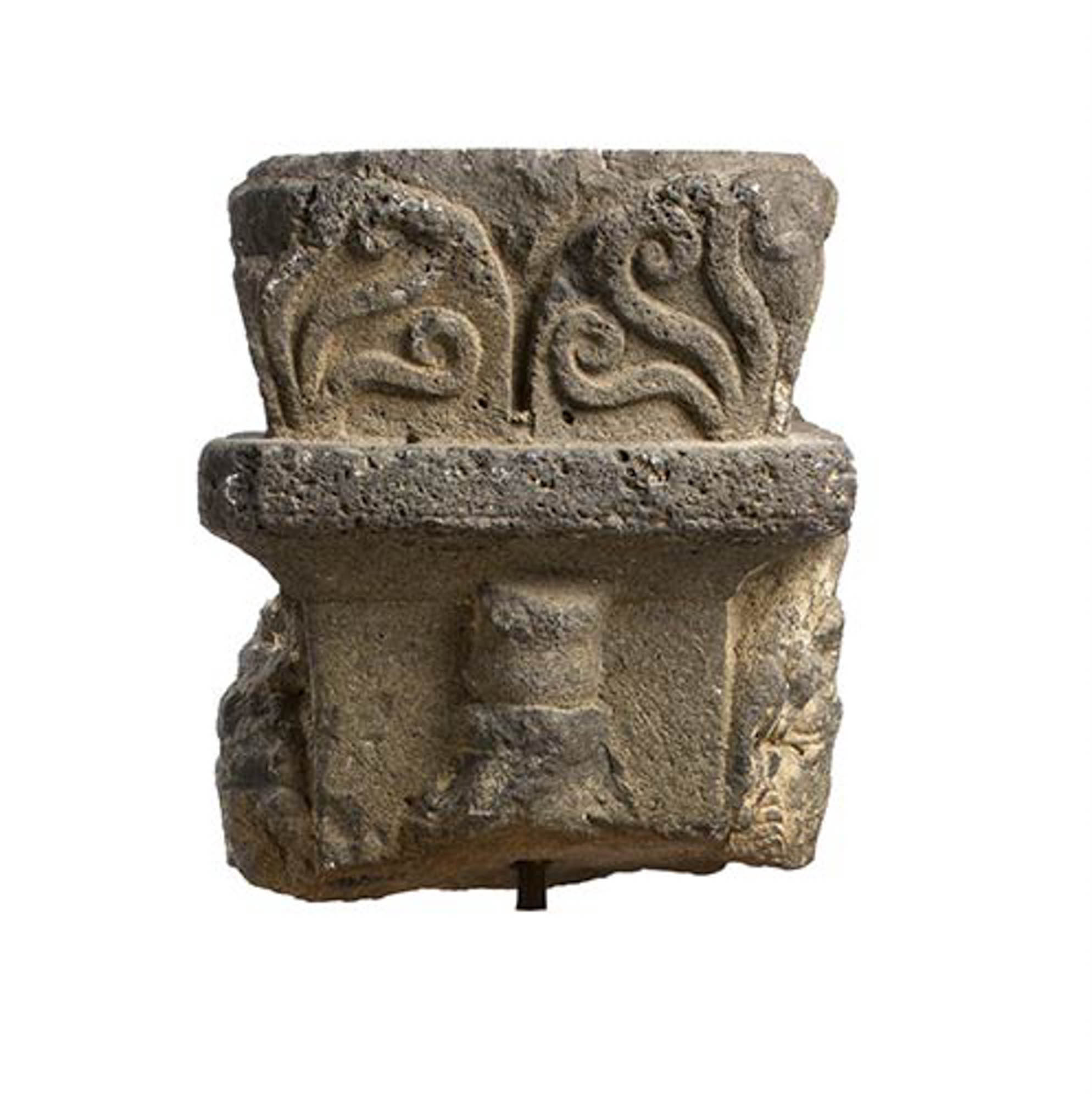 ROMAN BASALT ALTAR WITH HELIOPOLITAN DEITIES - Image 3 of 4