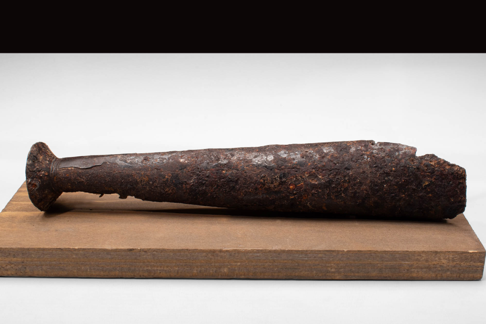 IRON AGE MAKHAIRA WITH LONG CURVED BLADE - Image 5 of 6