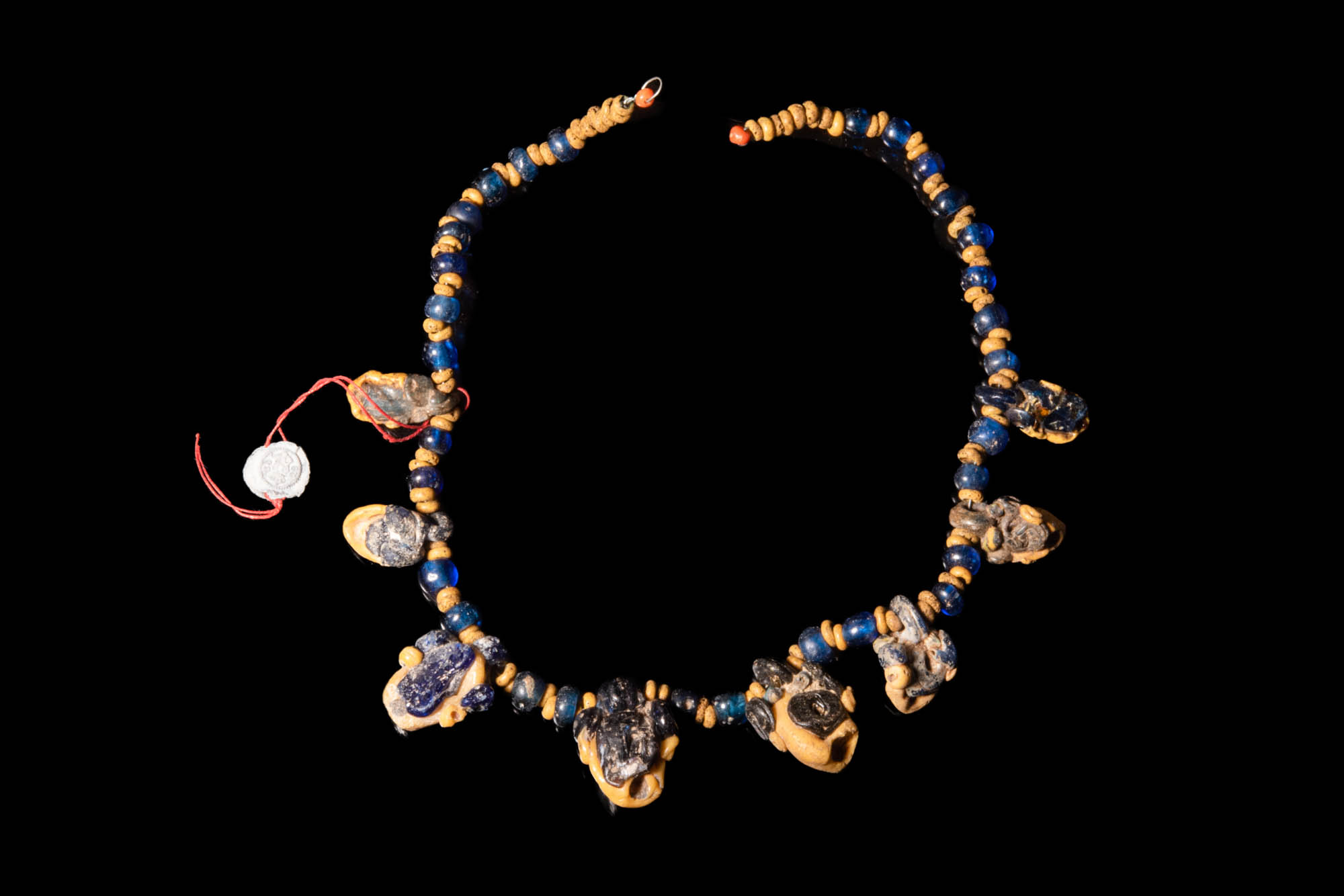 PHOENICIAN GLASS BEADED NECKLACE - Image 3 of 3